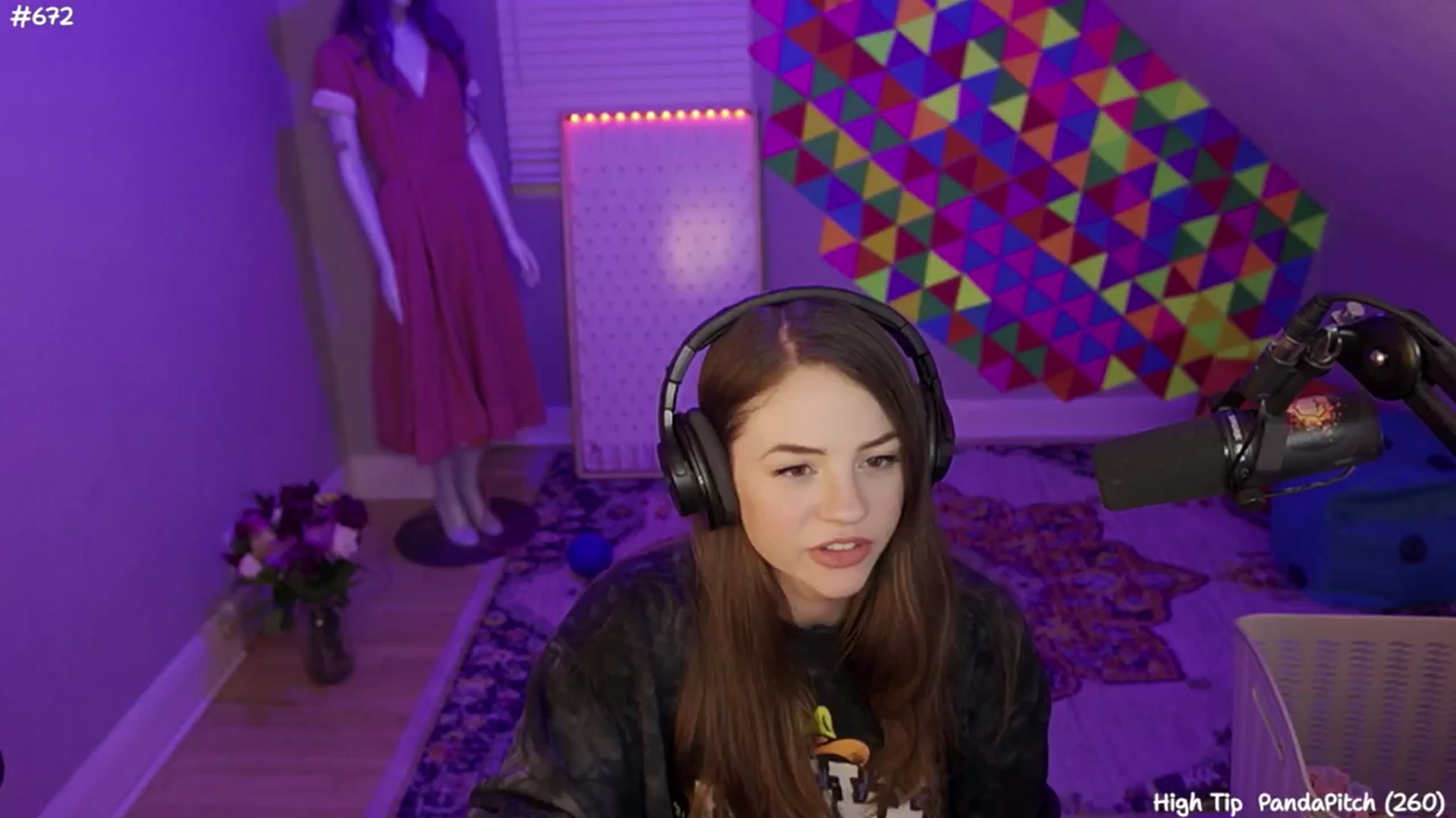 Gallery image thumbnail from FarmerSophie's myfreecams stream on, 06/02/2024, 05:36 image 2 of 20