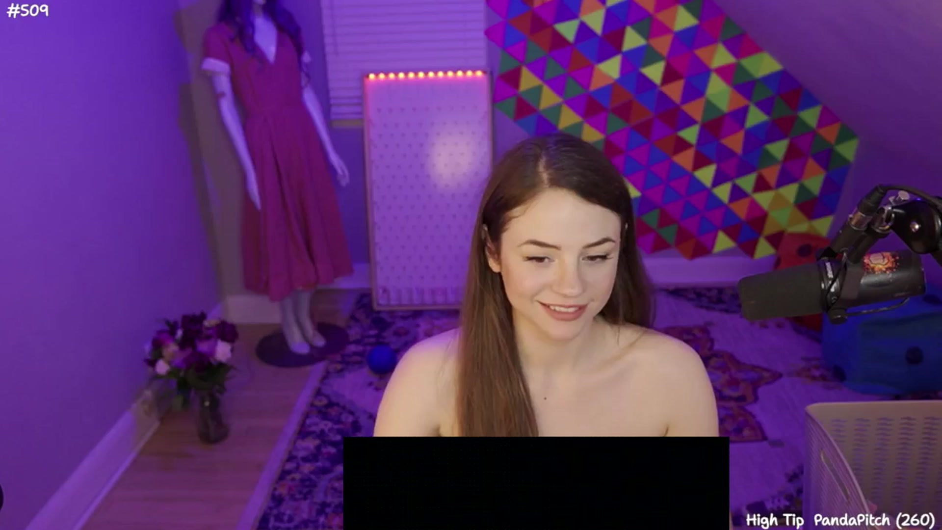 Gallery image thumbnail from FarmerSophie's myfreecams stream on, 06/02/2024, 06:20 image 4 of 20