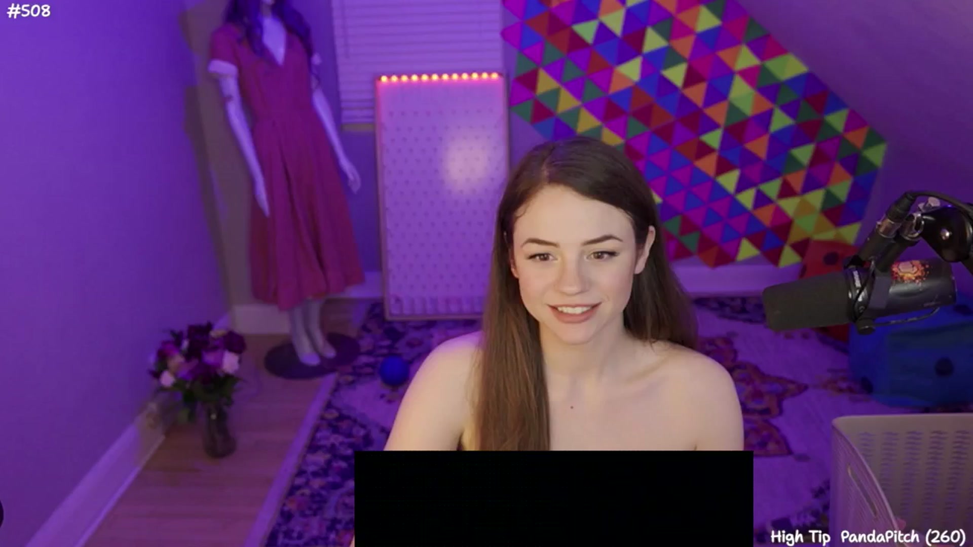 Gallery image thumbnail from FarmerSophie's myfreecams stream on, 06/02/2024, 06:20 image 3 of 20