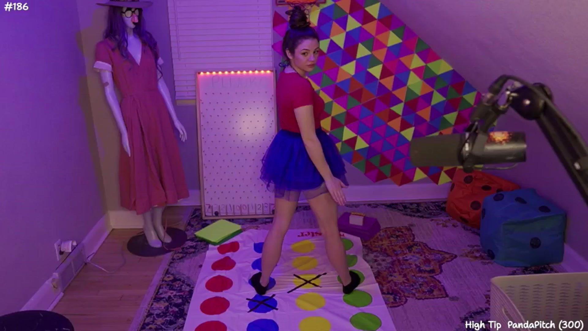 Gallery image thumbnail from FarmerSophie's myfreecams stream on, 06/06/2024, 09:07 image 13 of 20