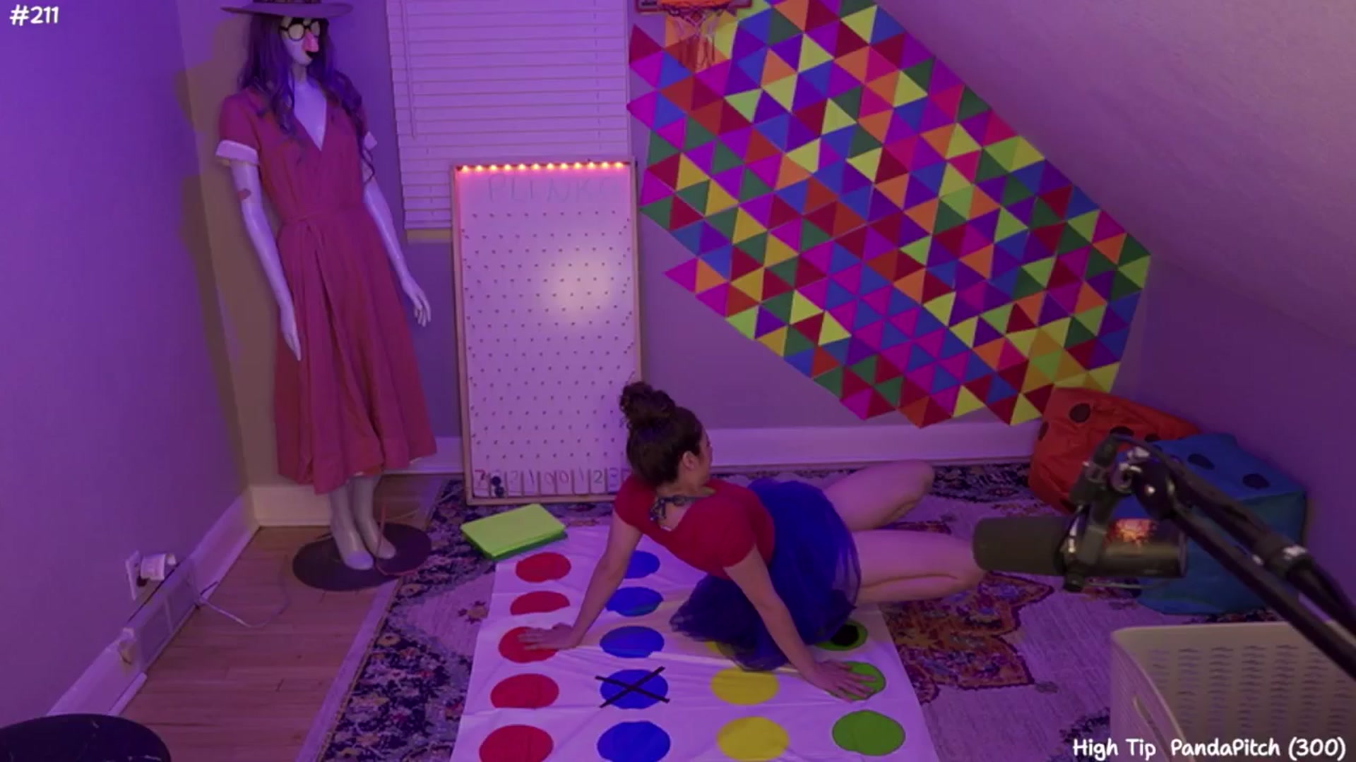Gallery image thumbnail from FarmerSophie's myfreecams stream on, 06/06/2024, 09:07 image 8 of 20