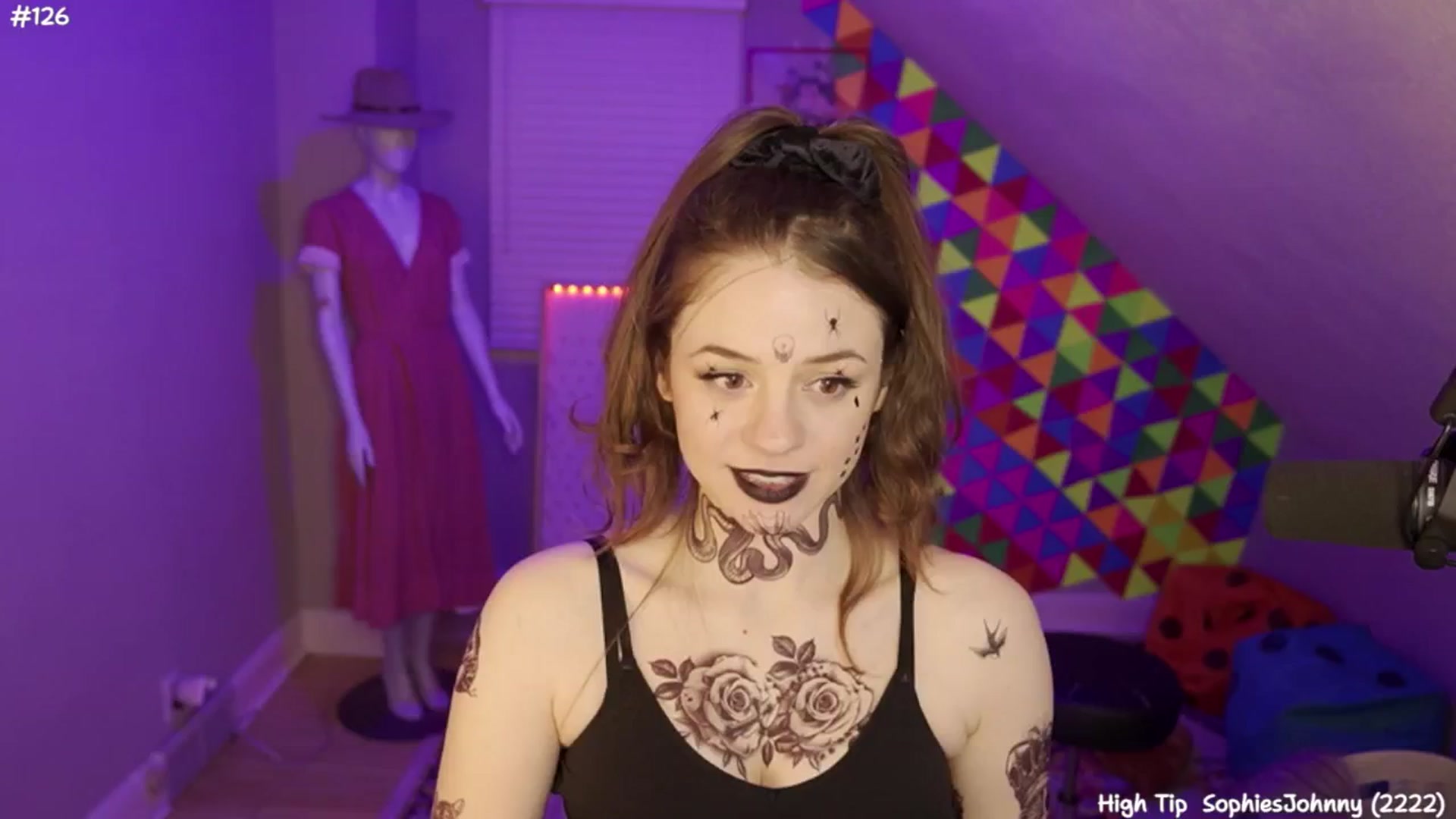 Gallery image thumbnail from FarmerSophie's myfreecams stream on, 06/09/2024, 07:37 image 20 of 20