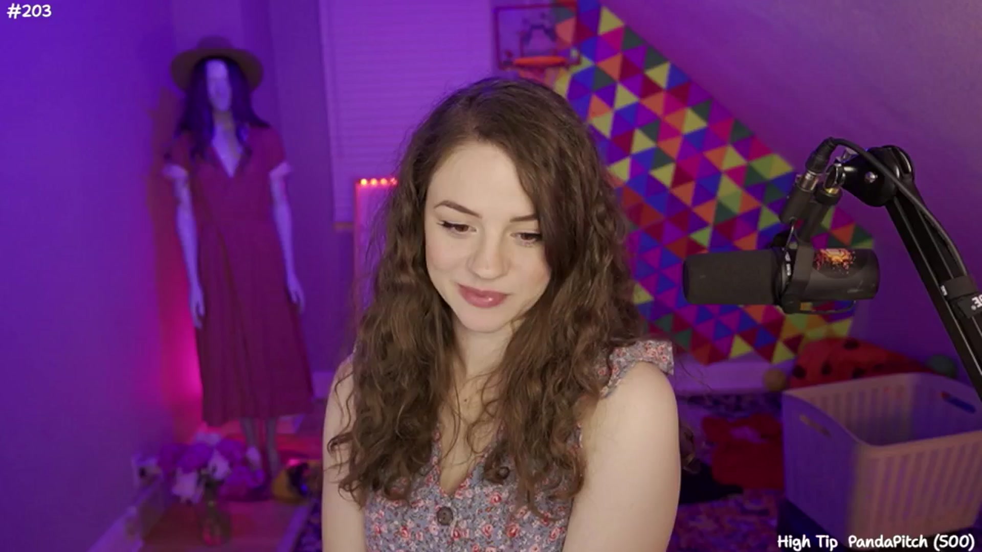 Gallery image thumbnail from FarmerSophie's myfreecams stream on, 06/14/2024, 08:31 image 17 of 20