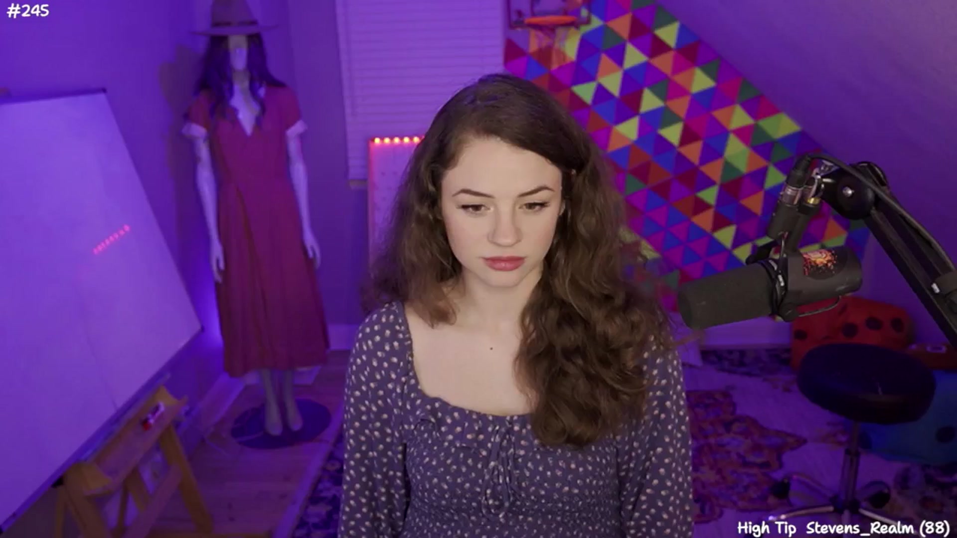 Gallery image thumbnail from FarmerSophie's myfreecams stream on, 06/25/2024, 04:33 image 12 of 20