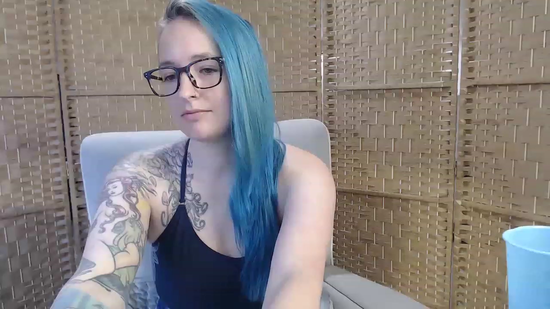 Gallery image thumbnail from FarrahFoxy's myfreecams stream on, 03/07/2023, 15:50 image 2 of 20