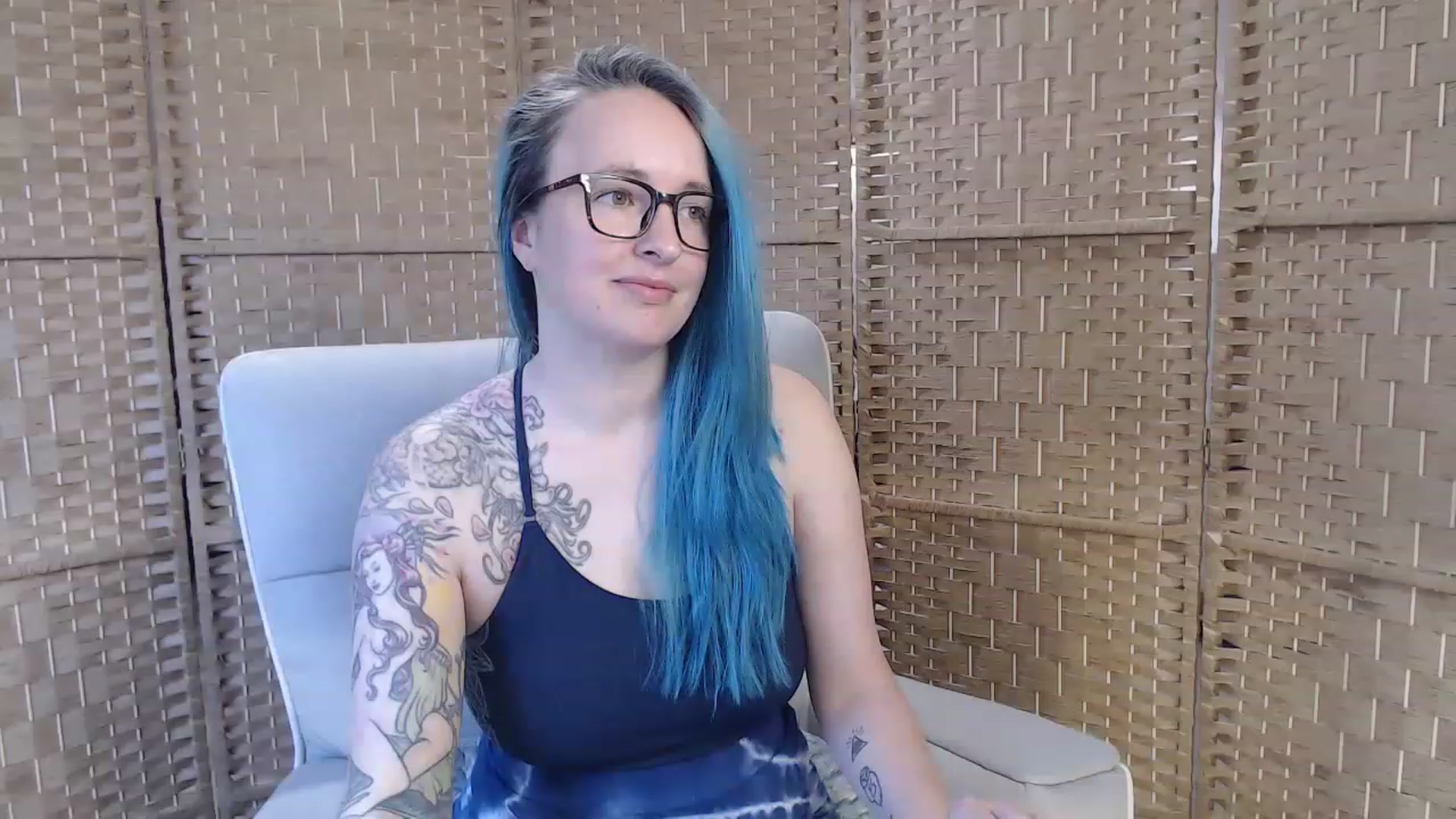 Gallery image thumbnail from FarrahFoxy's myfreecams stream on, 03/07/2023, 15:50 image 18 of 20