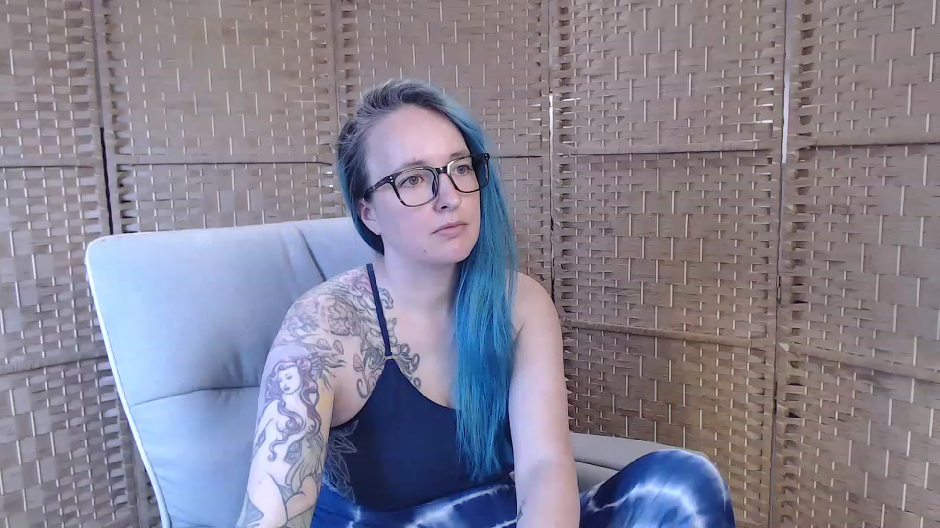 Gallery image thumbnail from FarrahFoxy's myfreecams stream on, 03/07/2023, 17:08 image 16 of 20