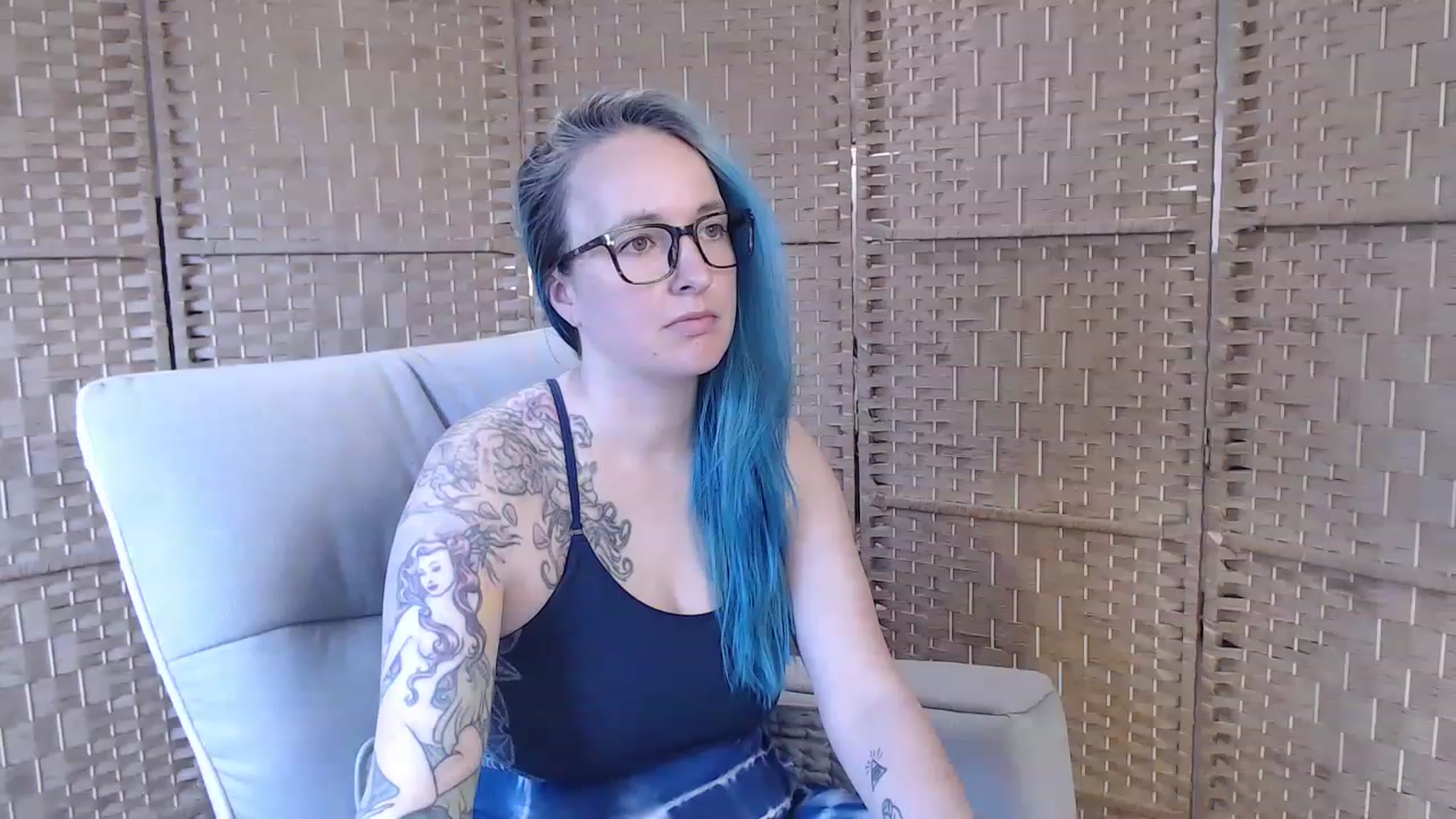 Gallery image thumbnail from FarrahFoxy's myfreecams stream on, 03/07/2023, 17:08 image 20 of 20
