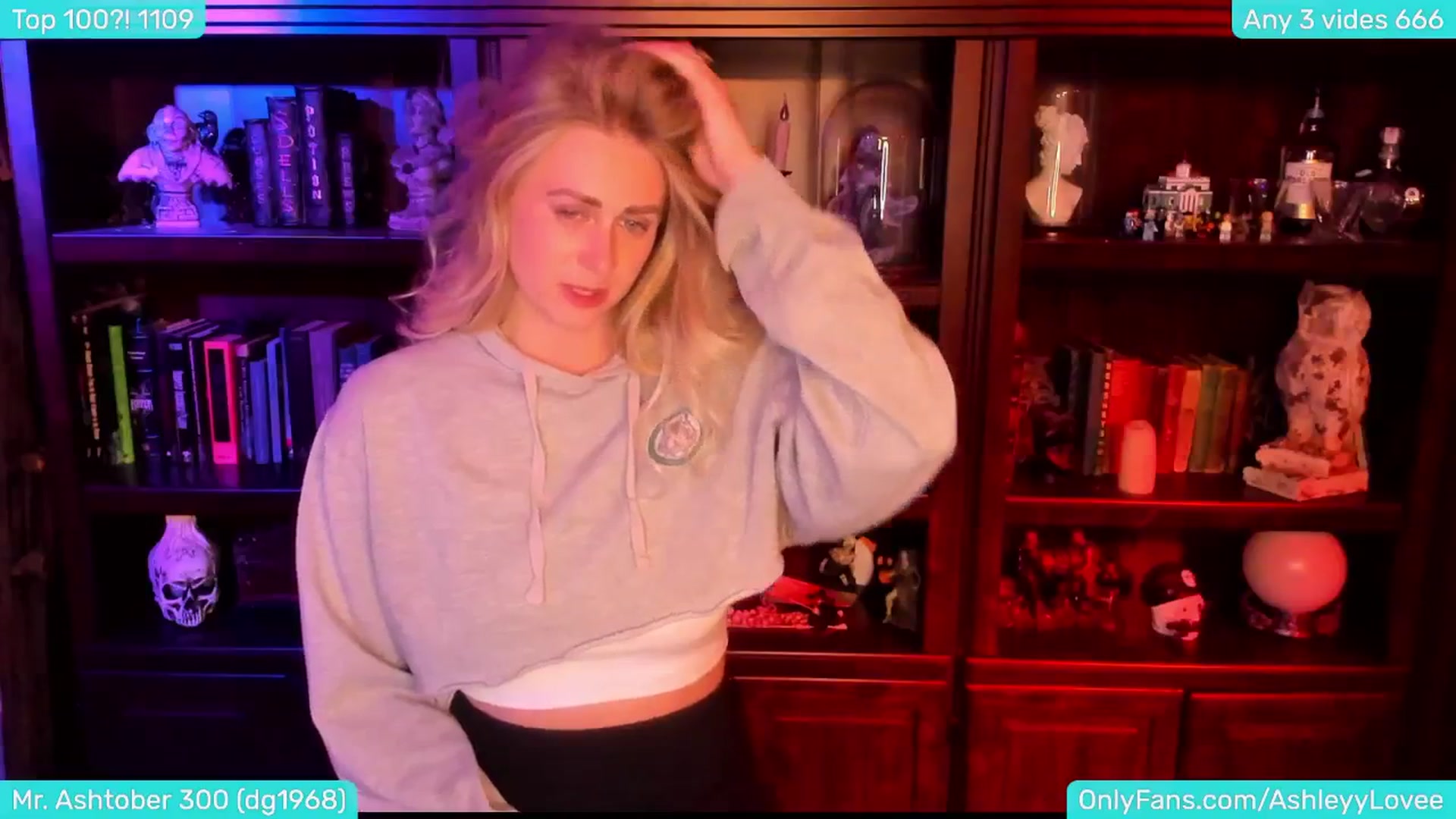 Gallery image thumbnail from FartyGirl6's myfreecams stream on, 11/13/2024, 03:39 image 10 of 20