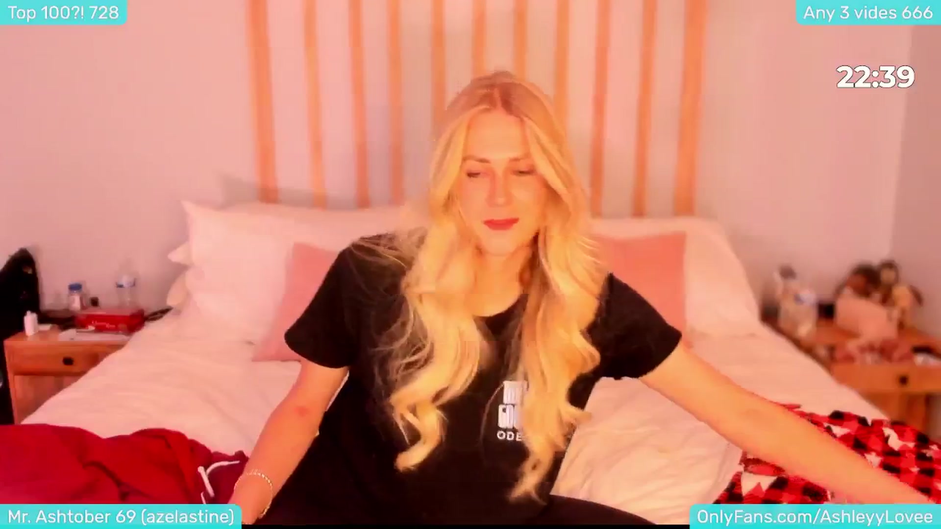 Gallery image thumbnail from FartyGirl6's myfreecams stream on, 11/15/2024, 04:53 image 12 of 20
