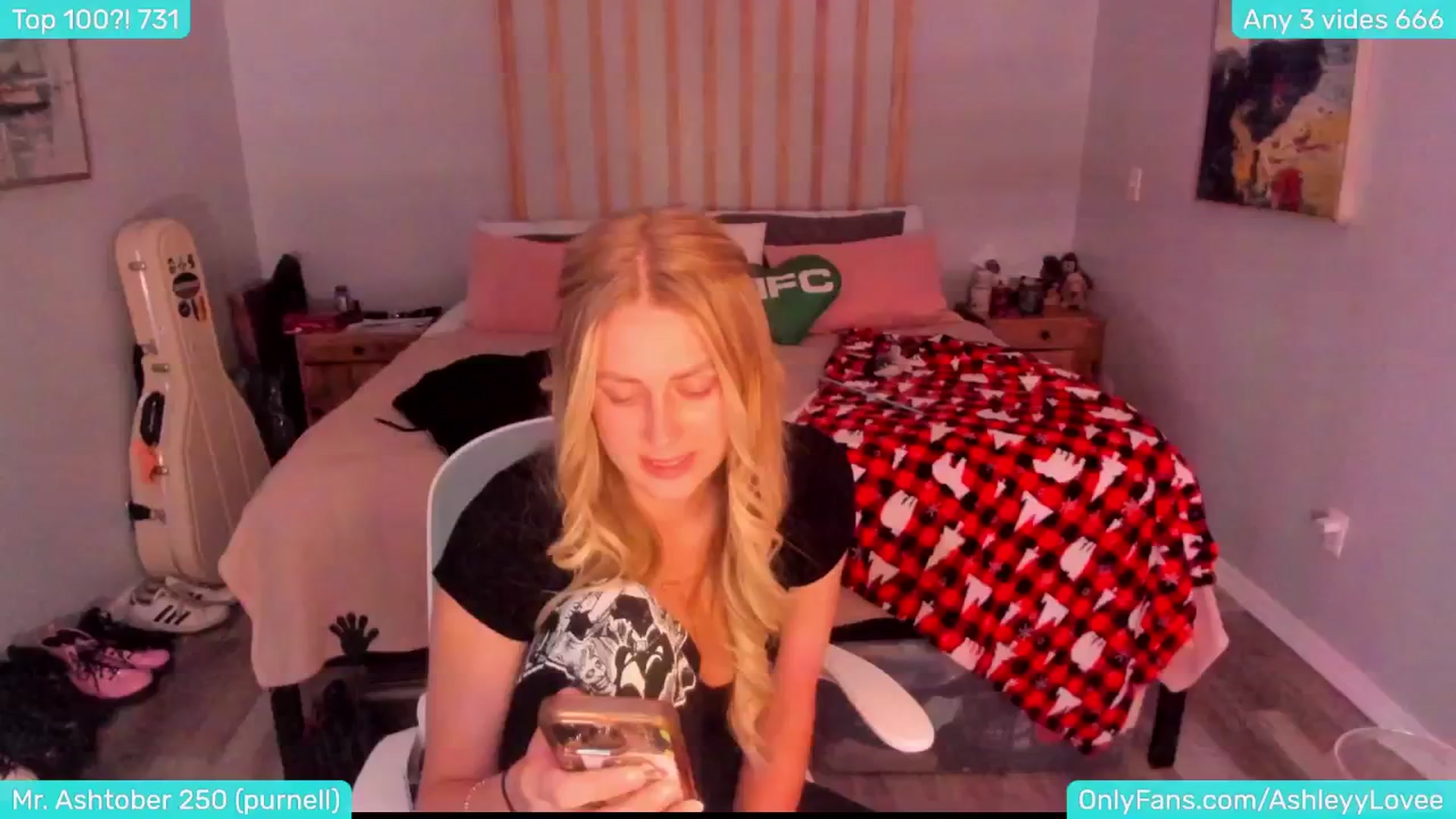 Gallery image thumbnail from FartyGirl6's myfreecams stream on, 11/17/2024, 24:04 image 20 of 20