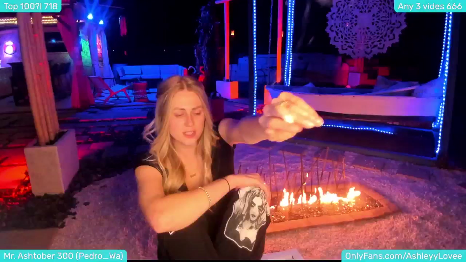 Gallery image thumbnail from FartyGirl6's myfreecams stream on, 11/17/2024, 02:30 image 19 of 20