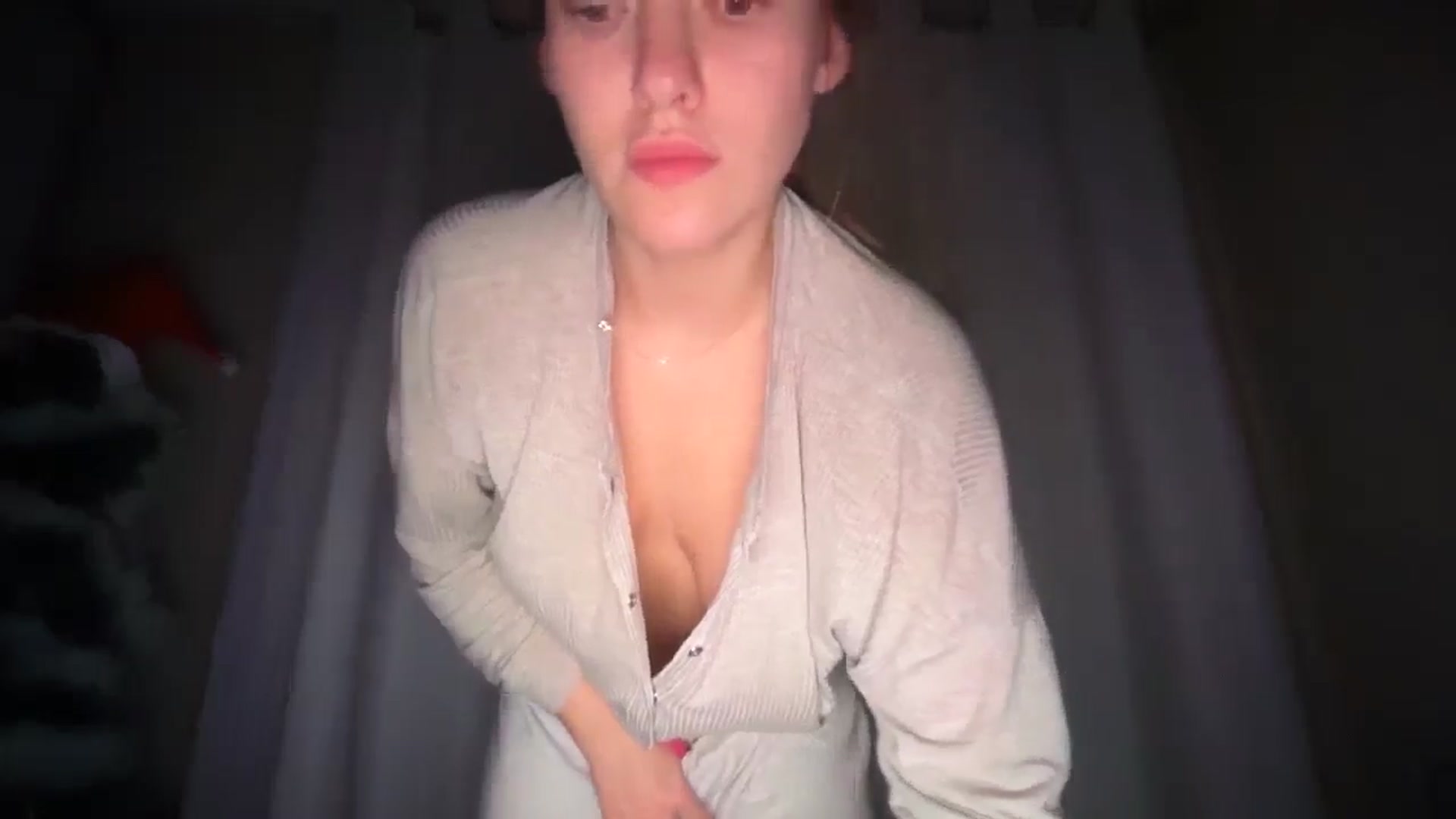 Gallery image thumbnail from Fat_Turkey's myfreecams stream on, 12/01/2025, 04:16 image 4 of 20