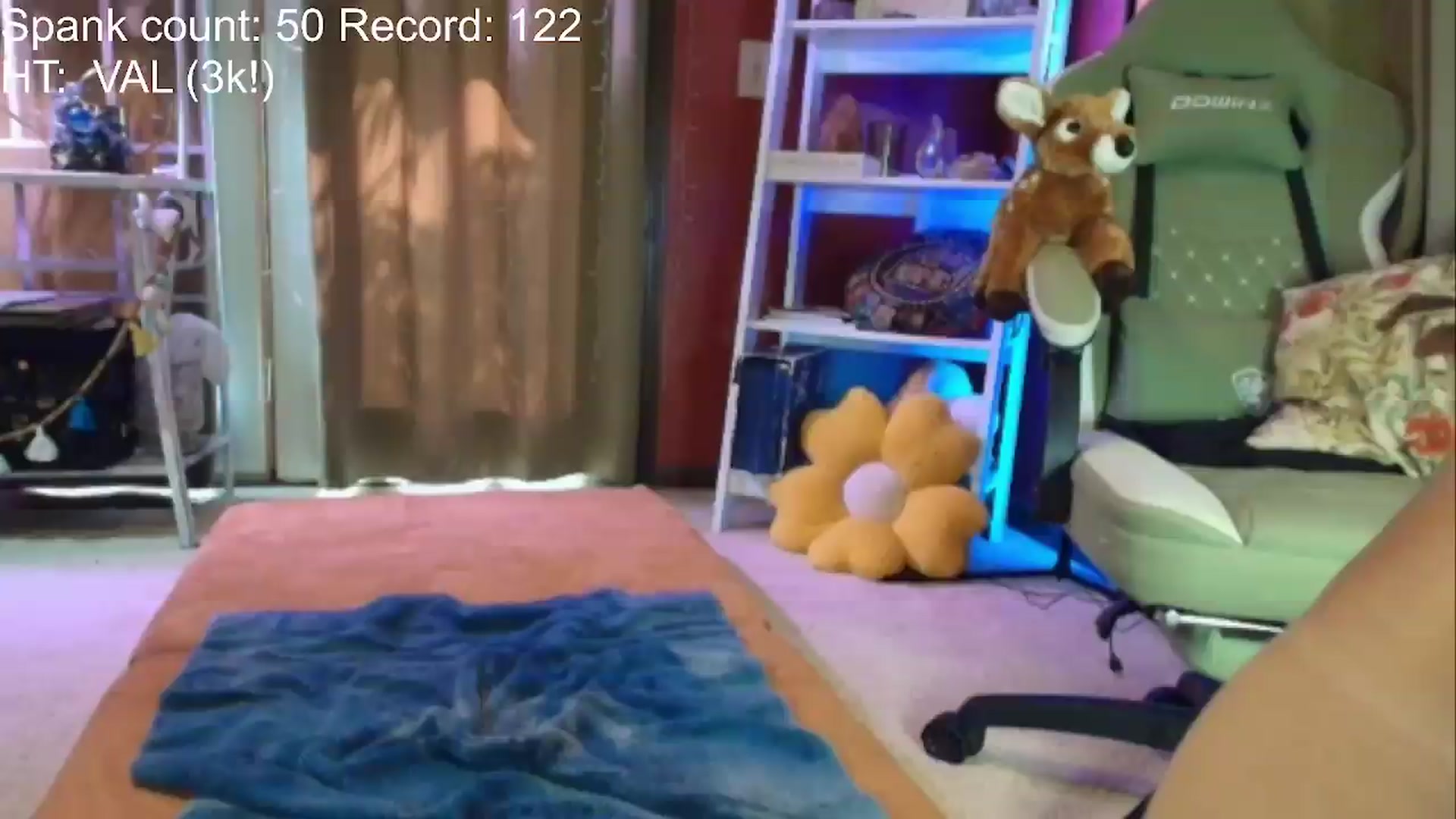 Gallery image thumbnail from FawneFaeBabe's myfreecams stream on, 09/17/2026, 19:21 image 4 of 20