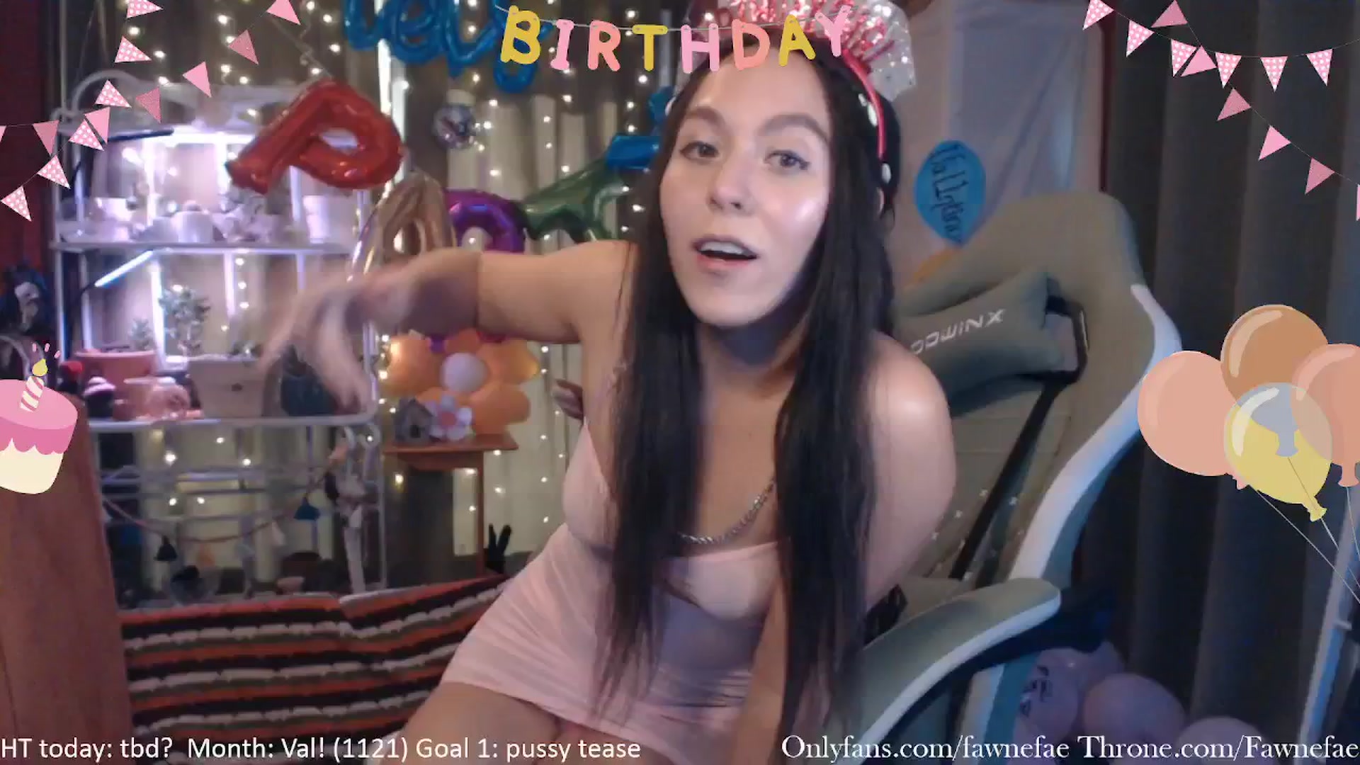 Gallery image thumbnail from FawneFaeBday's myfreecams stream on, 11/21/2025, 21:28 image 2 of 20