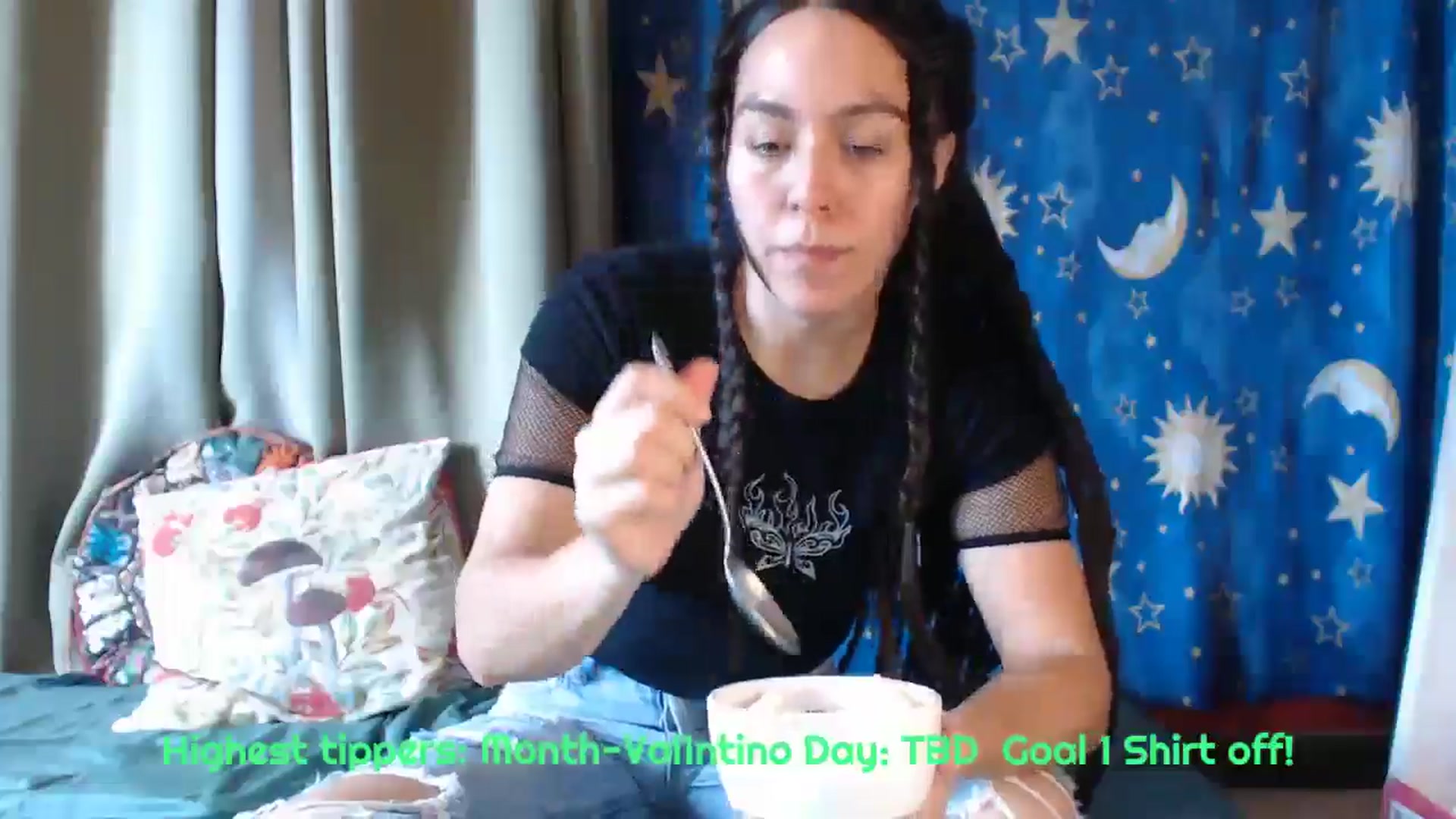 Gallery image thumbnail from FawneFaeisme's myfreecams stream on, 05/27/2025, 15:44 image 18 of 20