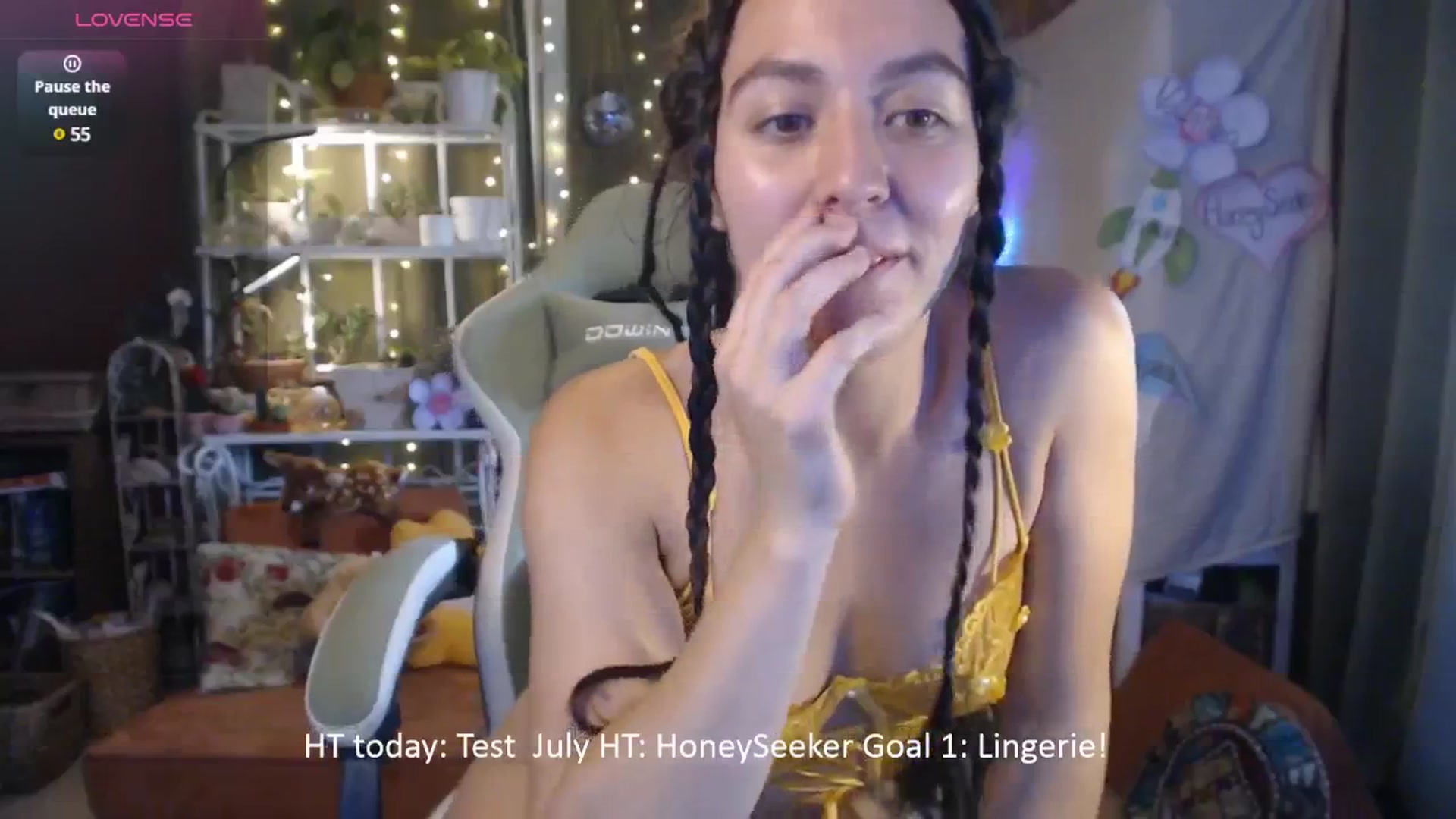 Gallery image thumbnail from FawneFaeisme's myfreecams stream on, 07/14/2025, 19:01 image 10 of 20