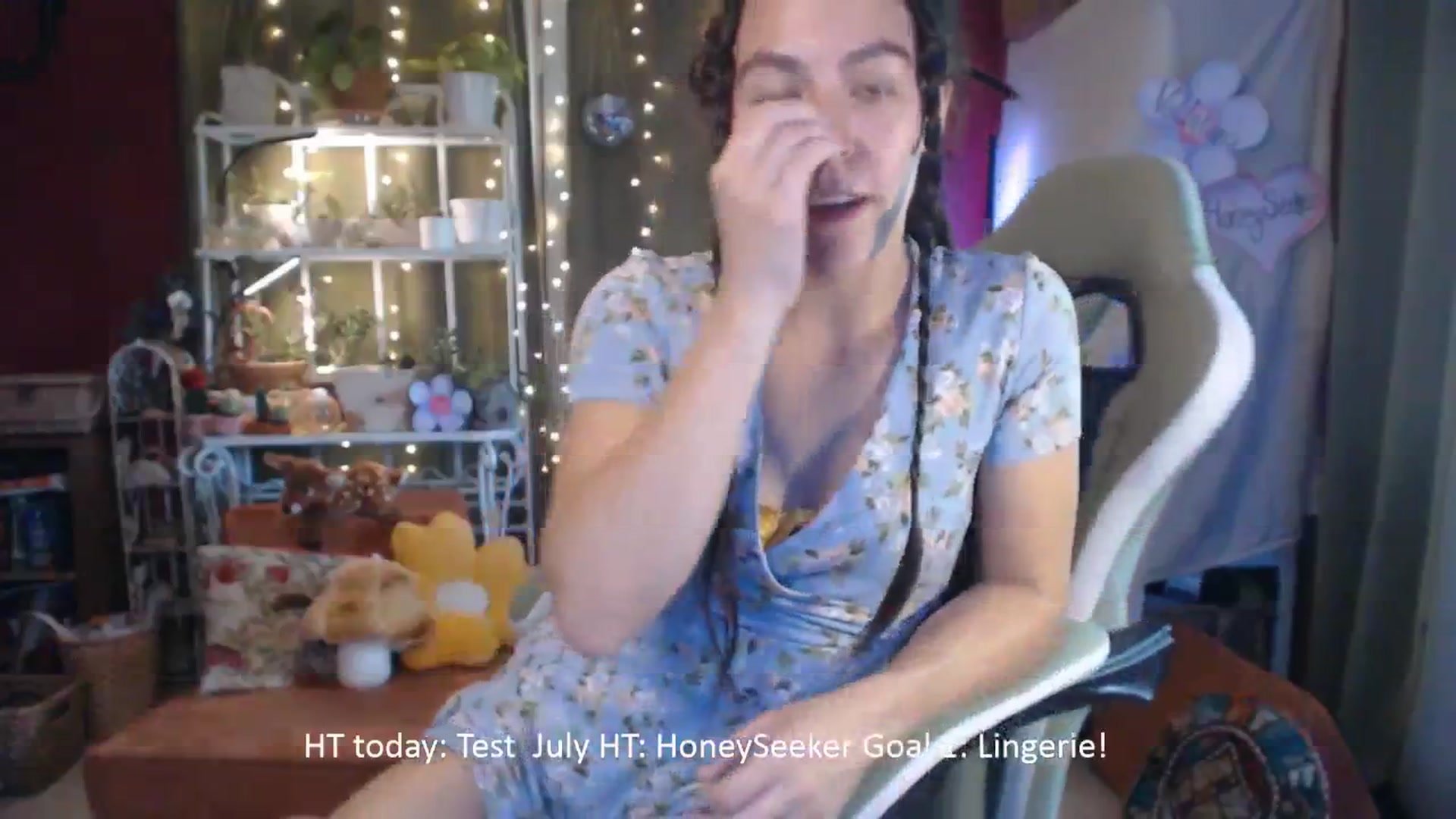 Gallery image thumbnail from FawneFaeisme's myfreecams stream on, 07/14/2025, 19:01 image 3 of 20