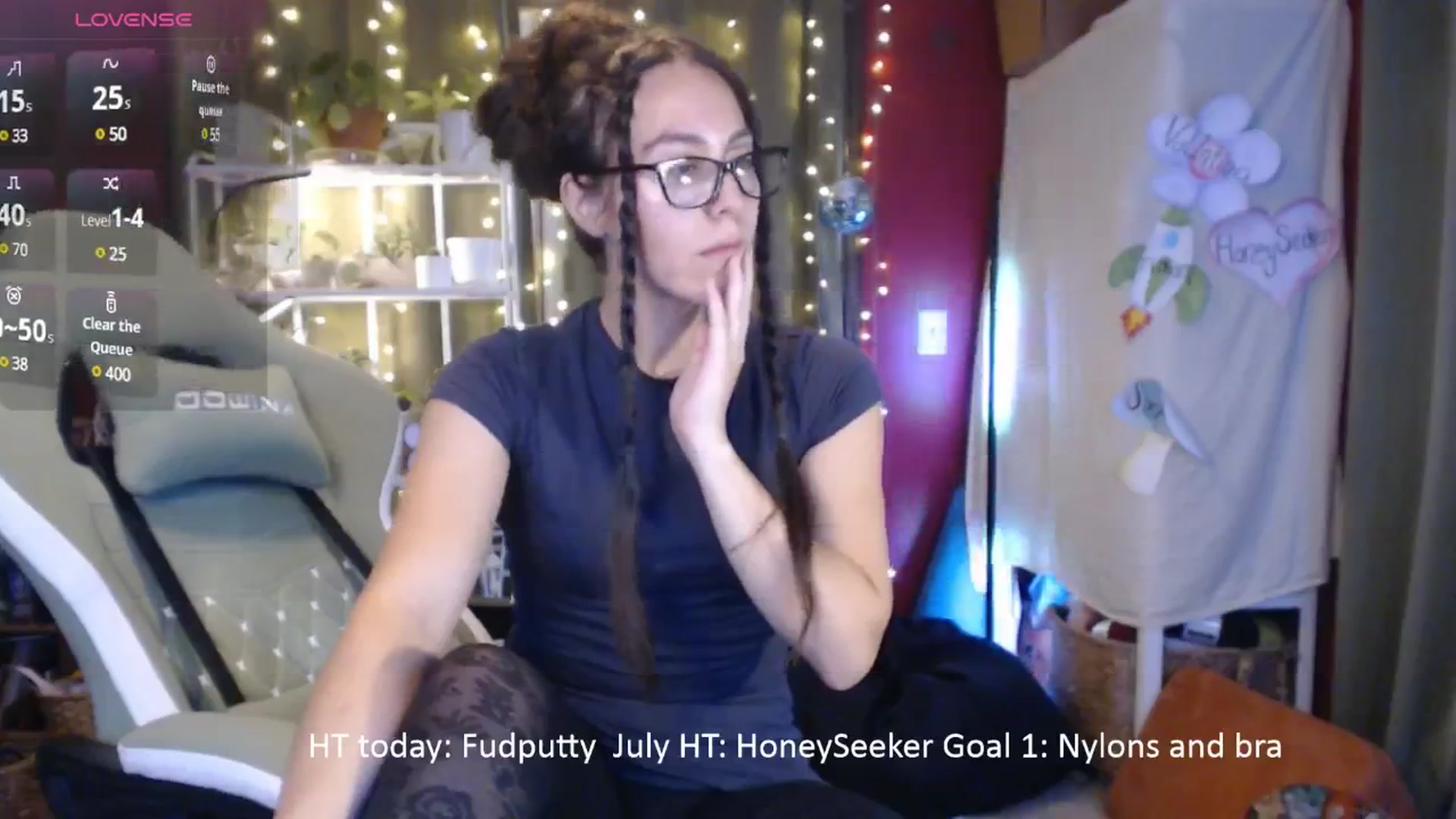 Gallery image thumbnail from FawneFaeisme's myfreecams stream on, 07/16/2025, 16:36 image 10 of 20