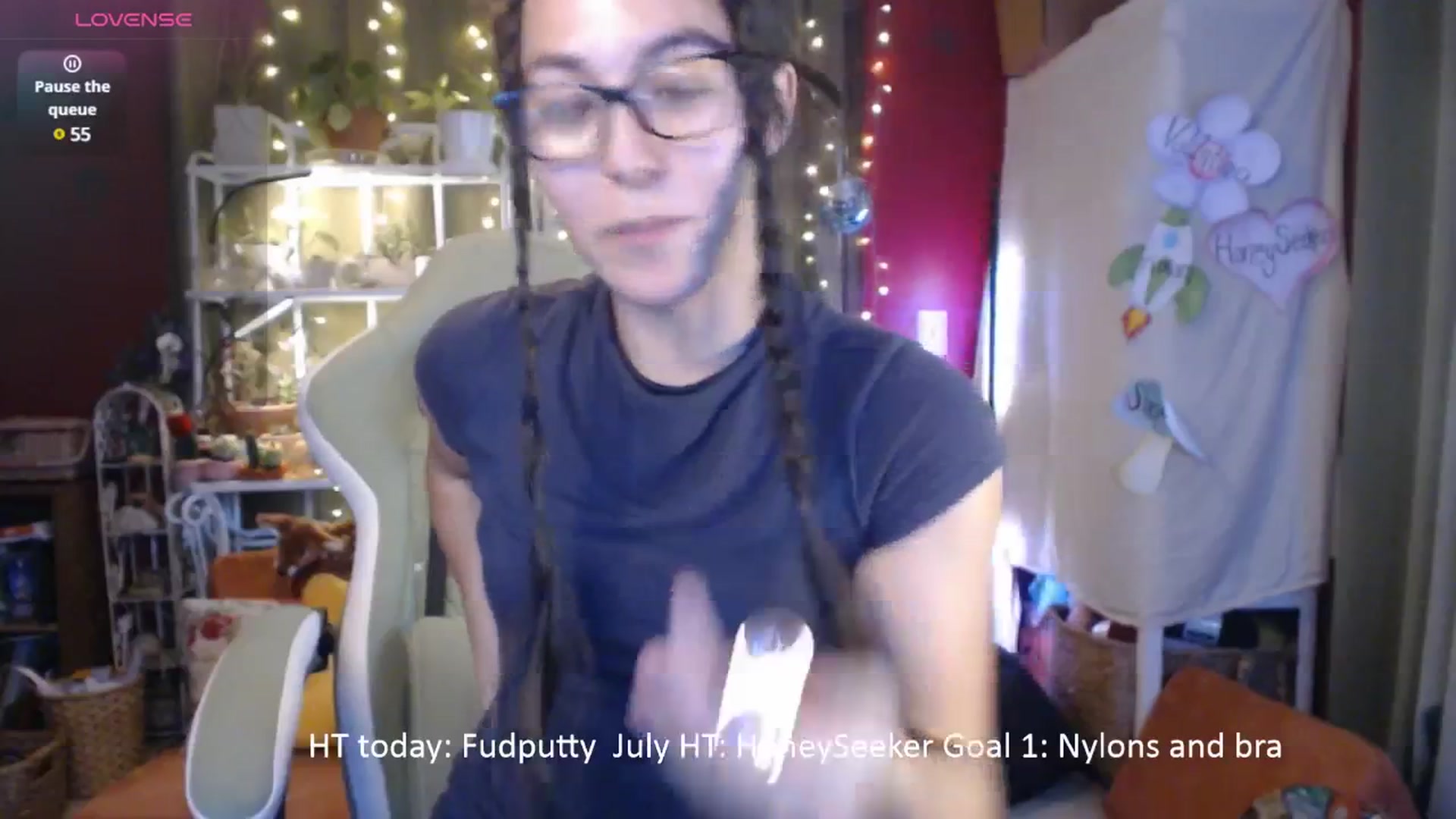 Gallery image thumbnail from FawneFaeisme's myfreecams stream on, 07/16/2025, 16:36 image 12 of 20