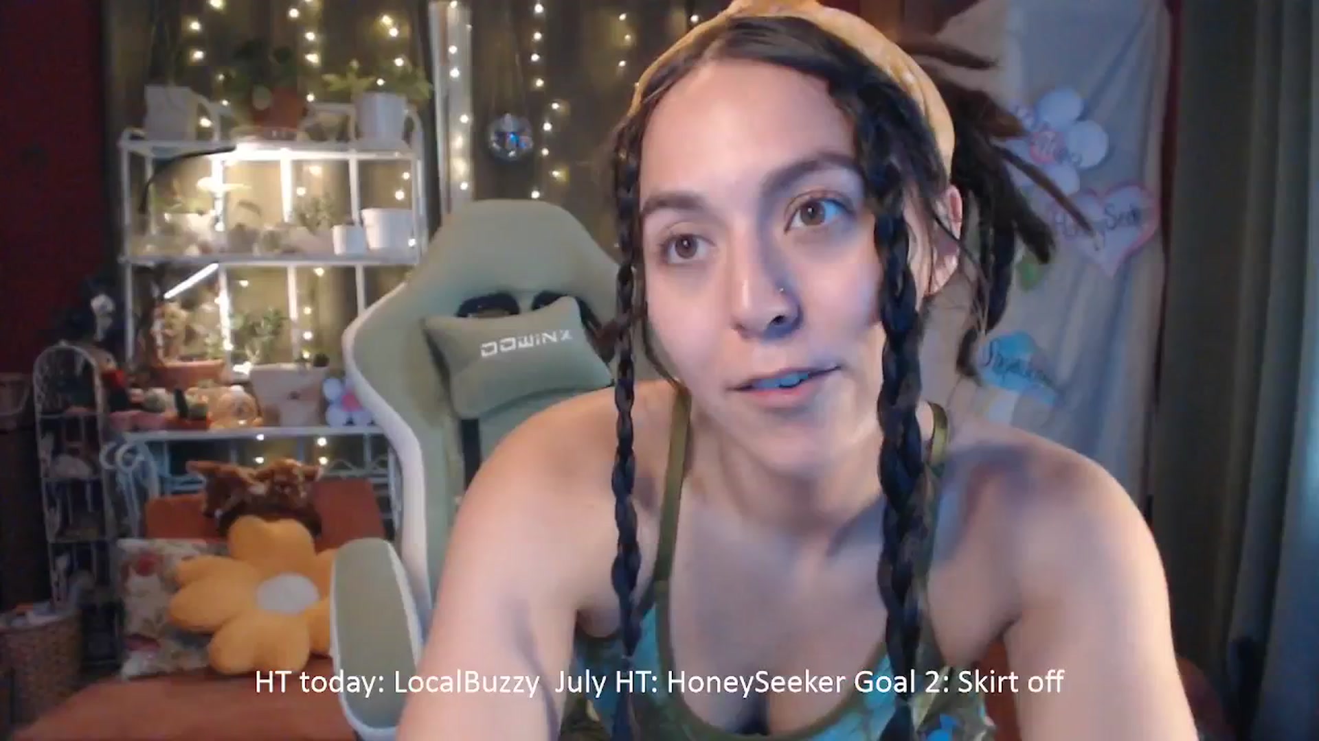 Gallery image thumbnail from FawneFaeisme's myfreecams stream on, 07/17/2025, 17:36 image 8 of 20