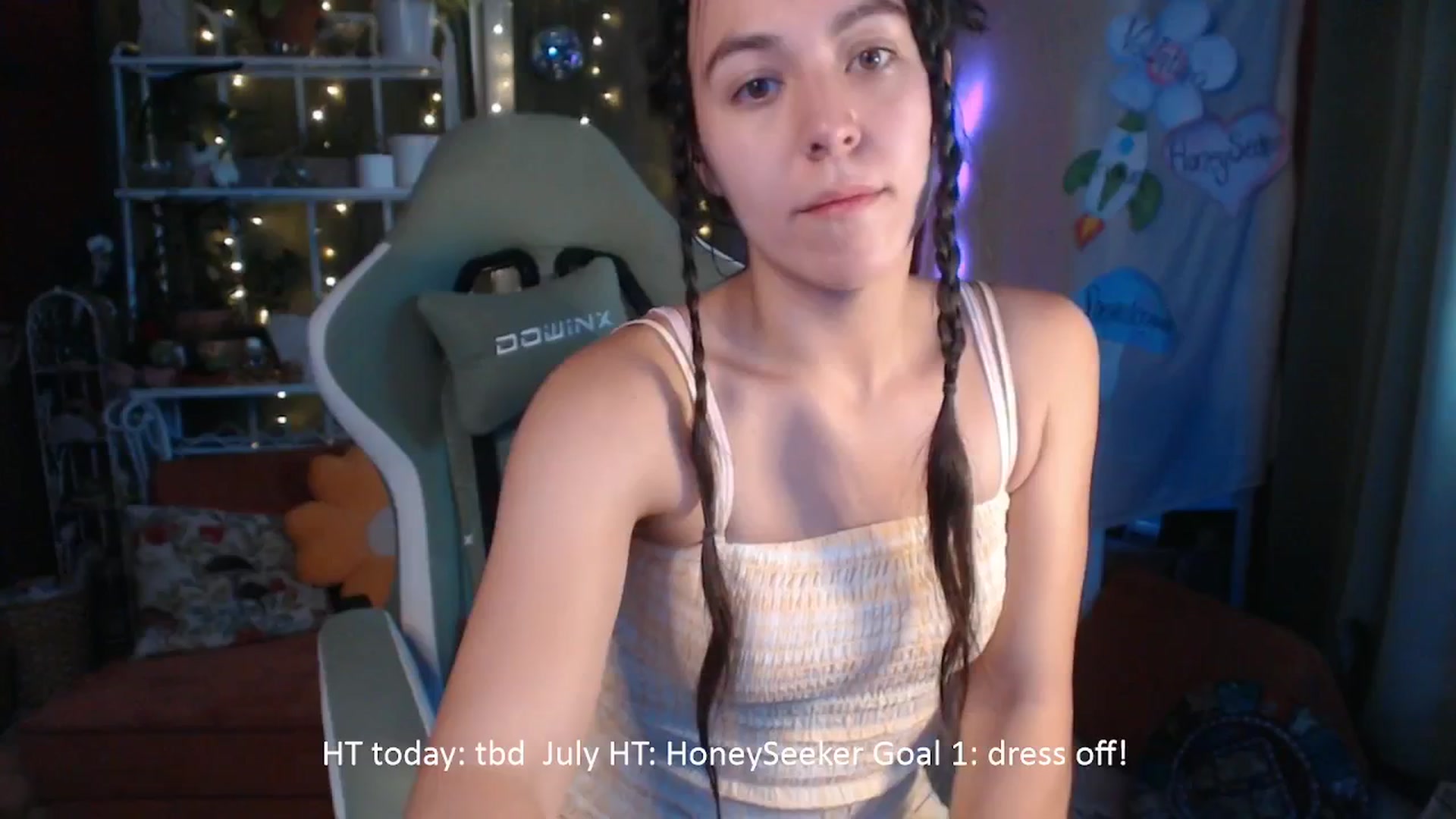 Gallery image thumbnail from FawneFaeisme's myfreecams stream on, 07/22/2025, 16:59 image 1 of 20