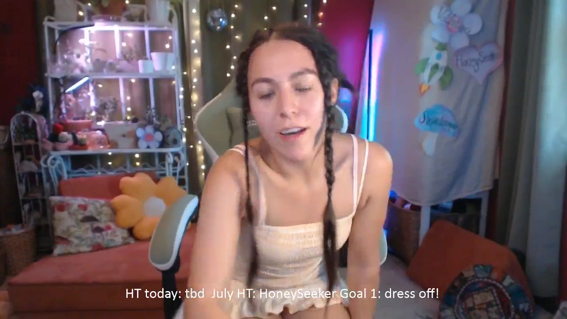 Gallery image thumbnail from FawneFaeisme's myfreecams stream on, 07/22/2025, 16:59 image 11 of 20