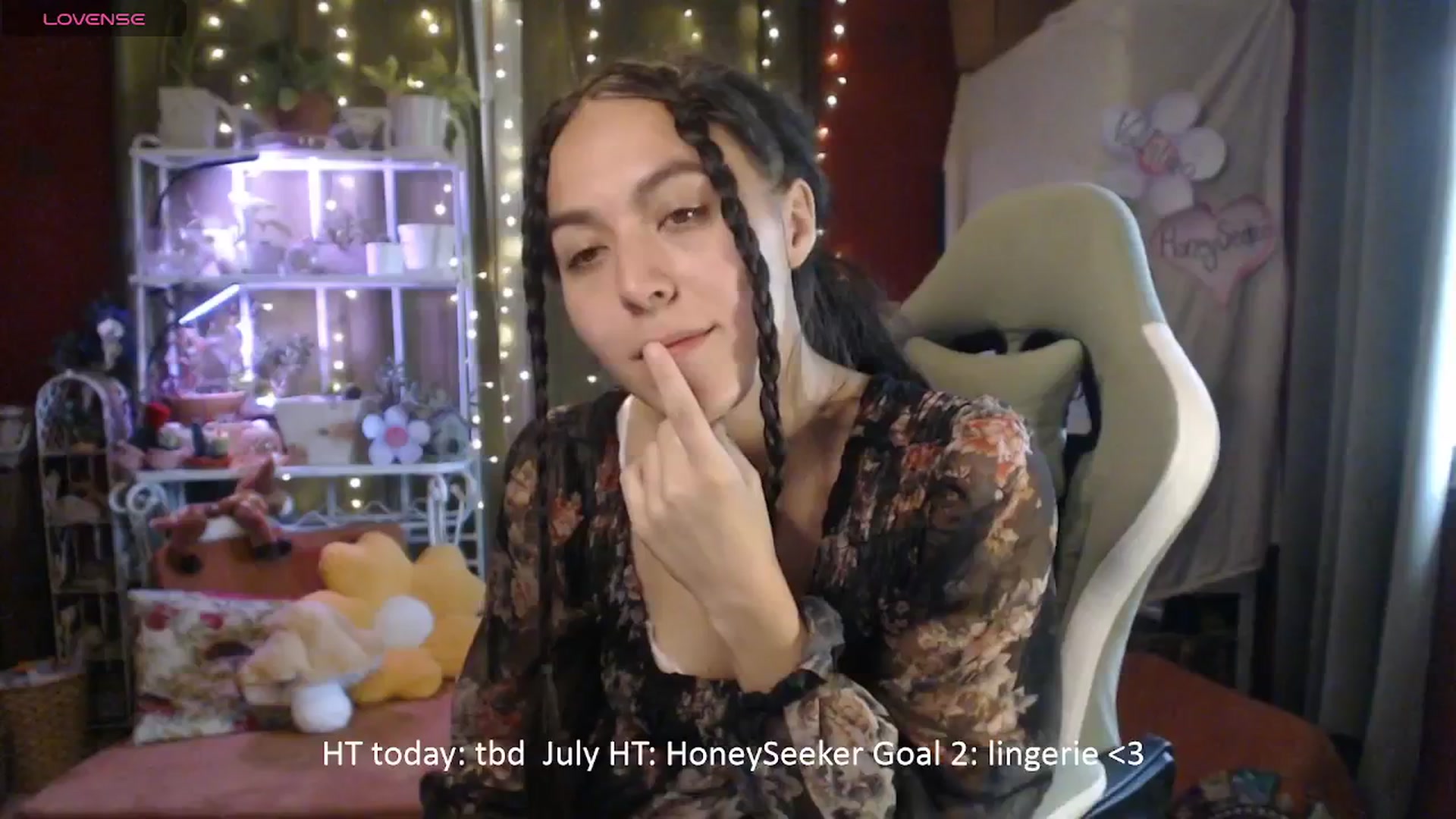 Gallery image thumbnail from FawneFaeisme's myfreecams stream on, 07/25/2025, 15:34 image 9 of 20