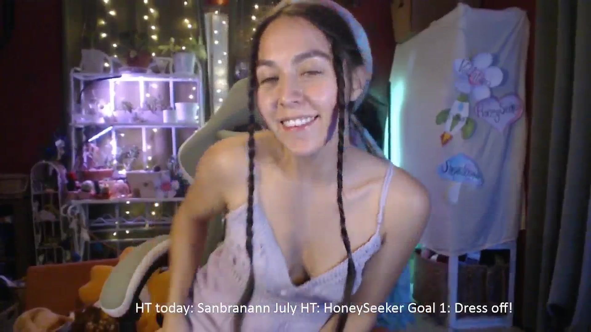 Gallery image thumbnail from FawneFaeisme's myfreecams stream on, 07/31/2025, 17:58 image 2 of 20