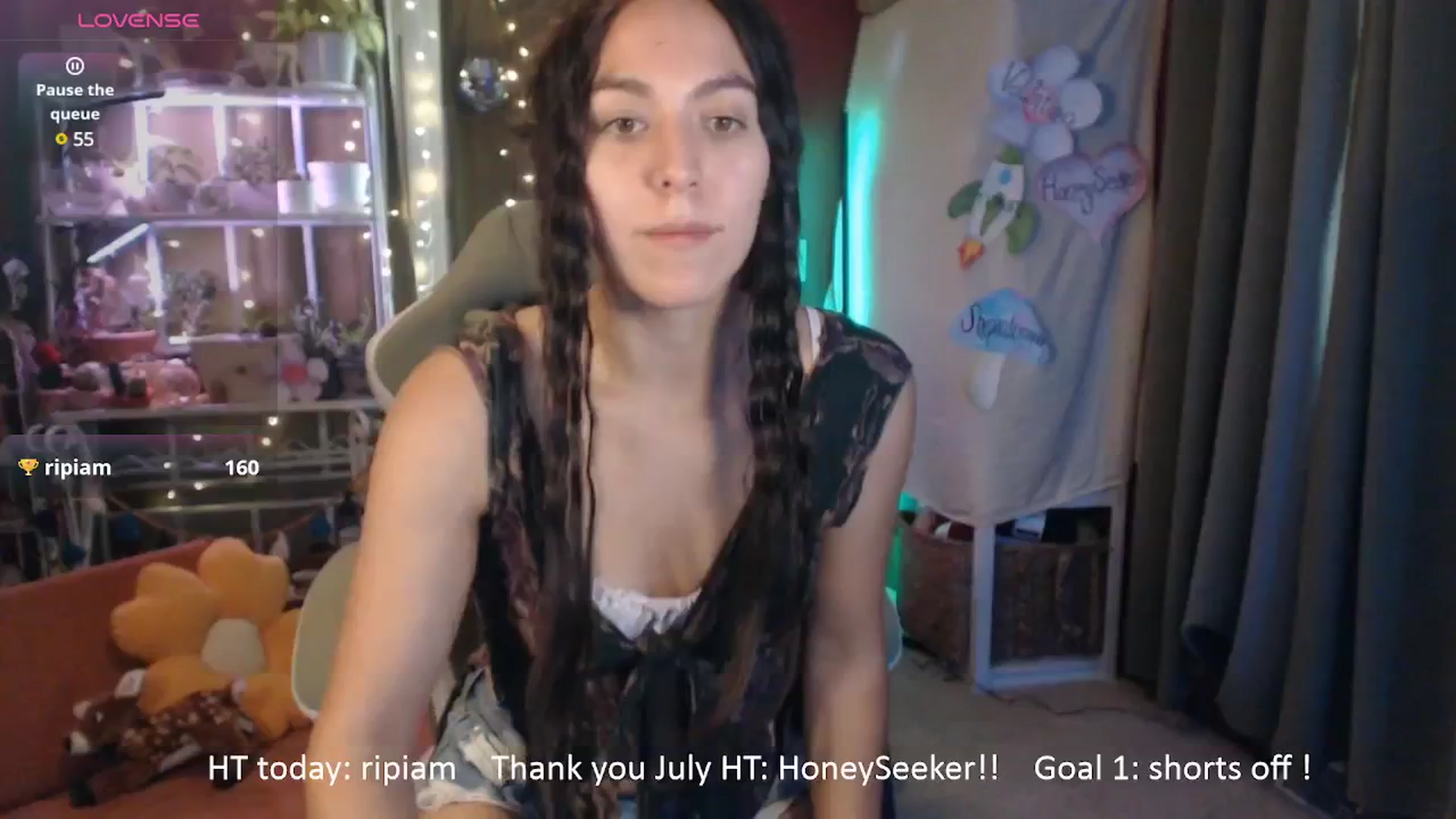 Gallery image thumbnail from FawneFaeisme's myfreecams stream on, 08/04/2025, 19:16 image 1 of 20