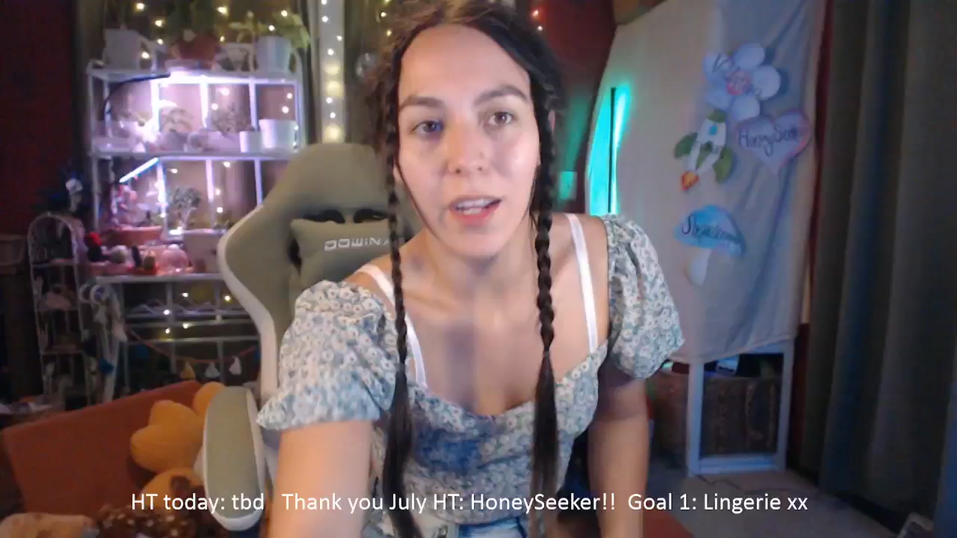 Gallery image thumbnail from FawneFaeisme's myfreecams stream on, 08/07/2025, 24:09 image 8 of 20
