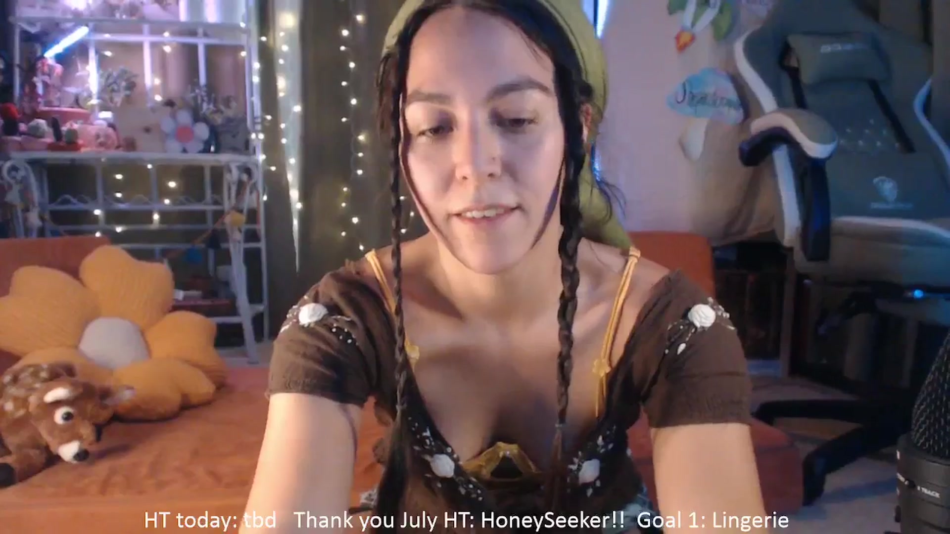 Gallery image thumbnail from FawneFaeisme's myfreecams stream on, 08/08/2025, 16:49 image 15 of 20
