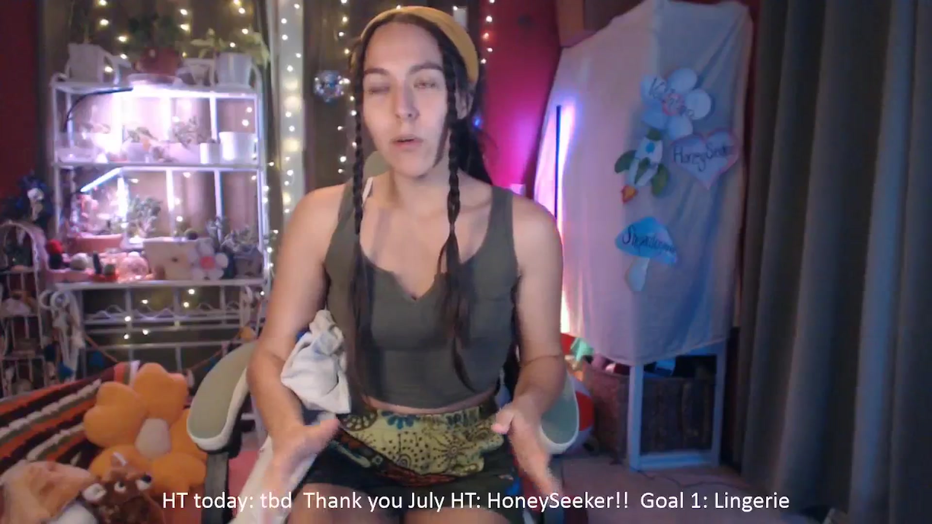 Gallery image thumbnail from FawneFaeisme's myfreecams stream on, 08/11/2025, 19:16 image 16 of 20
