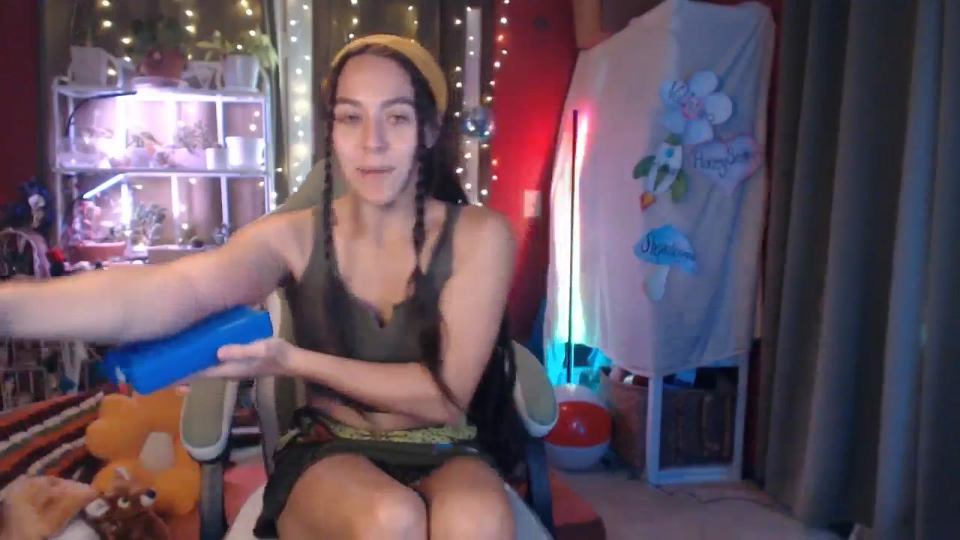Gallery image thumbnail from FawneFaeisme's myfreecams stream on, 08/11/2025, 20:16 image 6 of 20