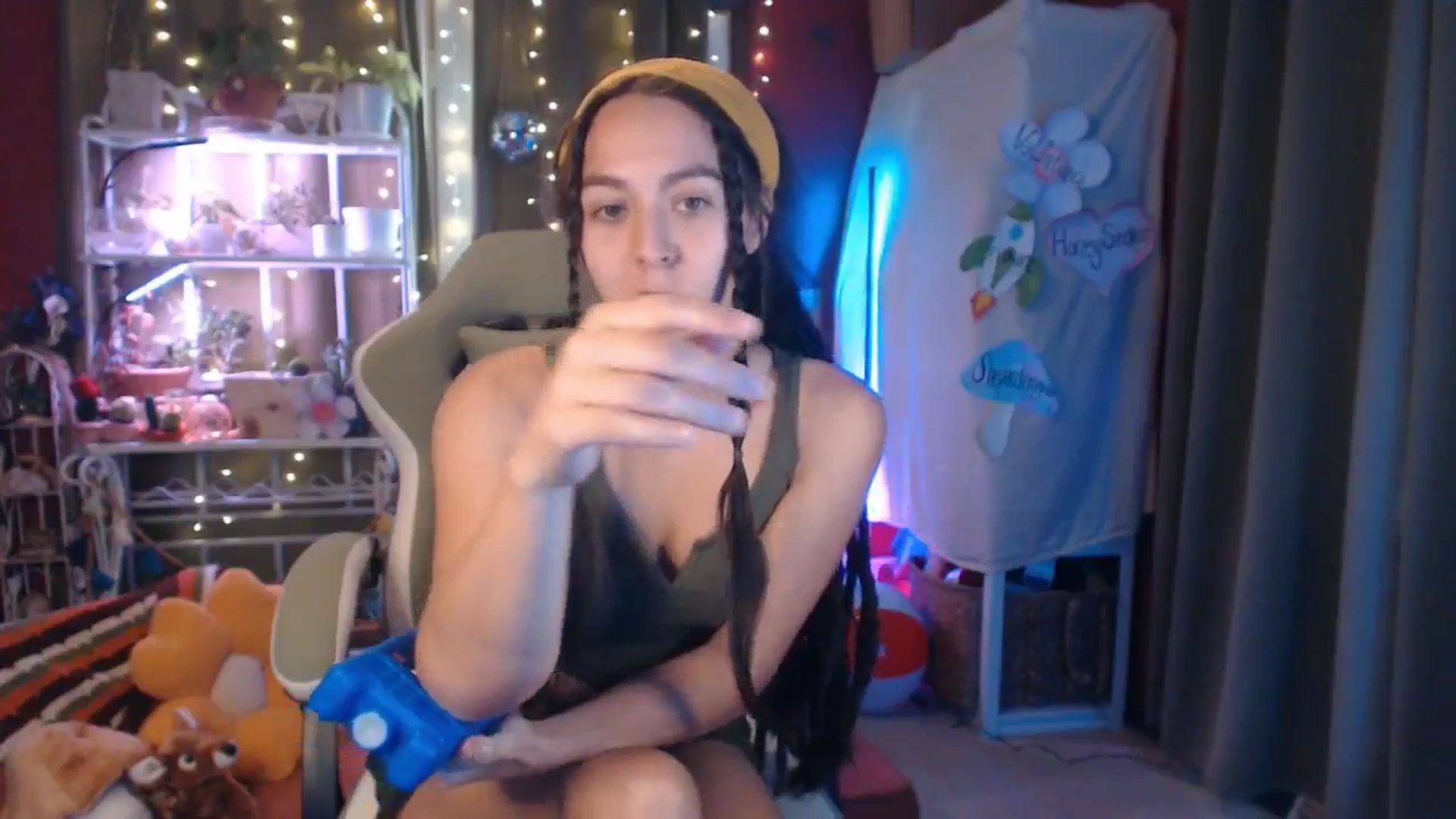 Gallery image thumbnail from FawneFaeisme's myfreecams stream on, 08/11/2025, 20:16 image 5 of 20