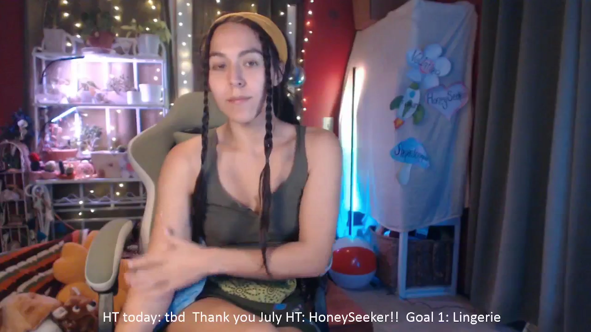 Gallery image thumbnail from FawneFaeisme's myfreecams stream on, 08/11/2025, 20:16 image 14 of 20