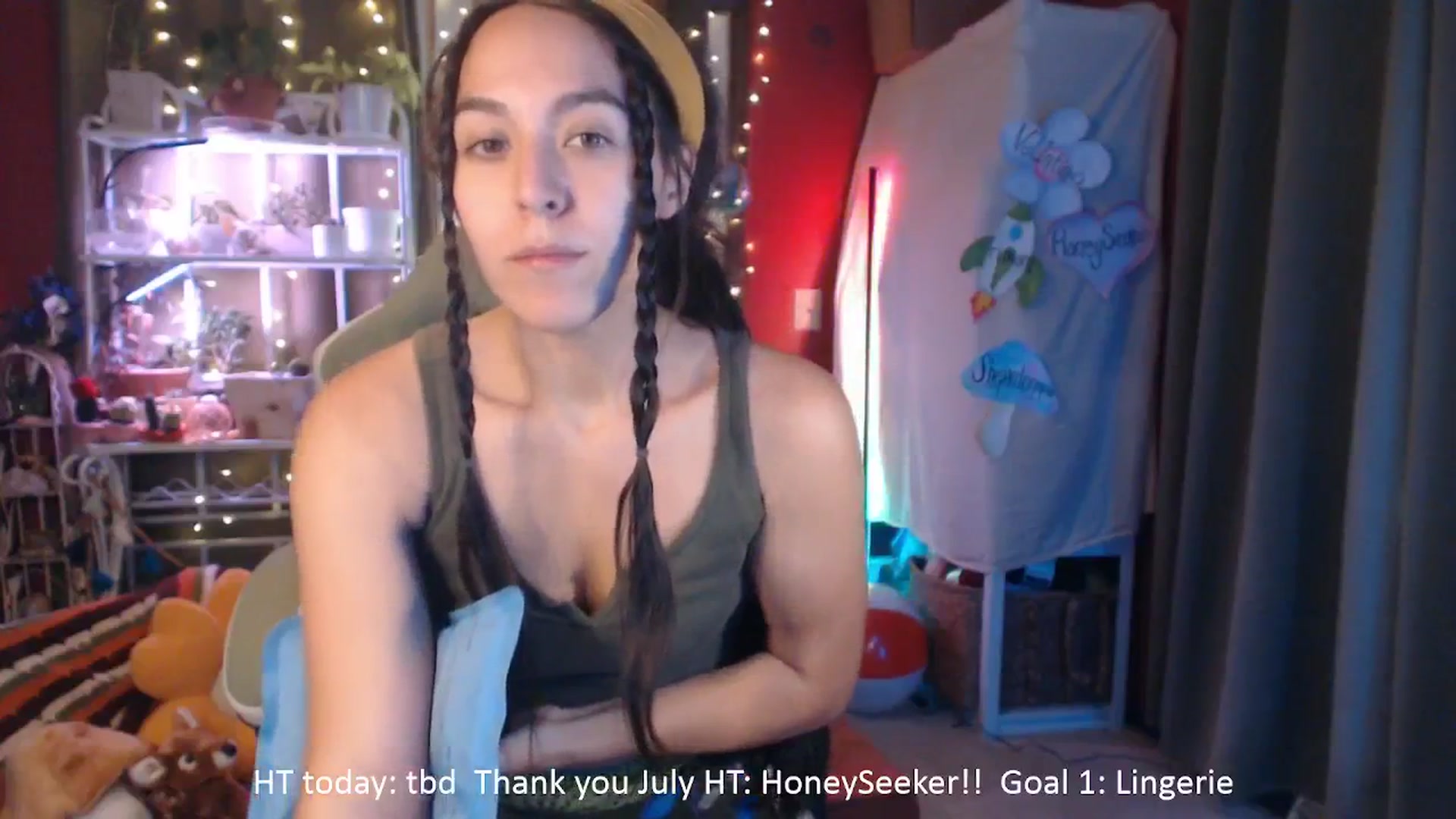 Gallery image thumbnail from FawneFaeisme's myfreecams stream on, 08/11/2025, 20:16 image 11 of 20
