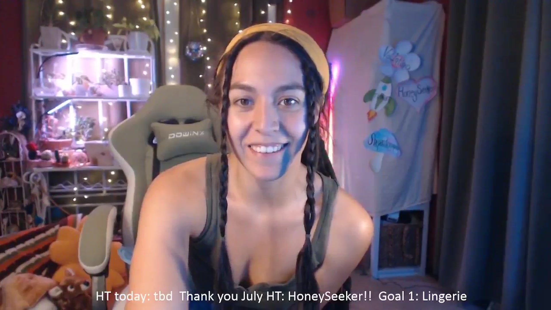 Gallery image thumbnail from FawneFaeisme's myfreecams stream on, 08/11/2025, 20:16 image 18 of 20
