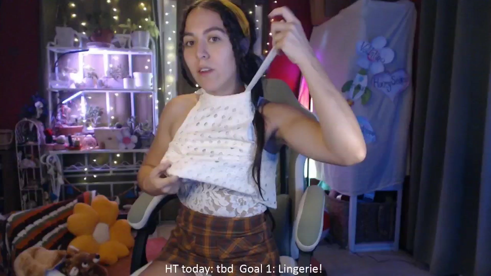 Gallery image thumbnail from FawneFaeisme's myfreecams stream on, 08/13/2025, 15:34 image 7 of 20