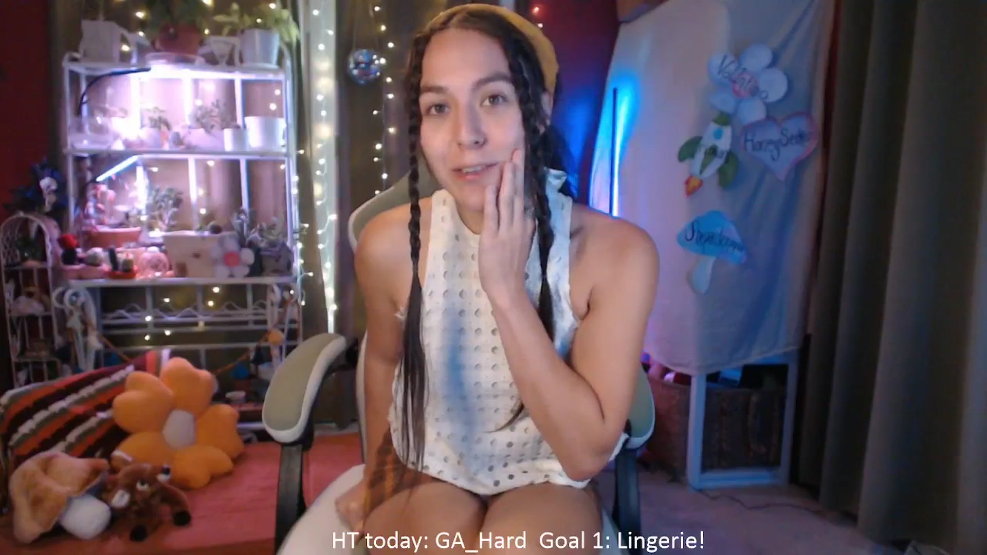 Gallery image thumbnail from FawneFaeisme's myfreecams stream on, 08/13/2025, 19:06 image 10 of 20