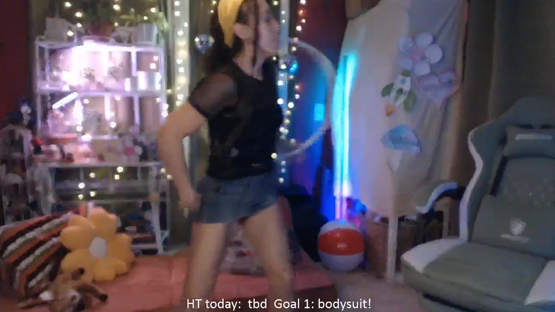 Gallery image thumbnail from FawneFaeisme's myfreecams stream on, 08/14/2025, 16:41 image 14 of 20