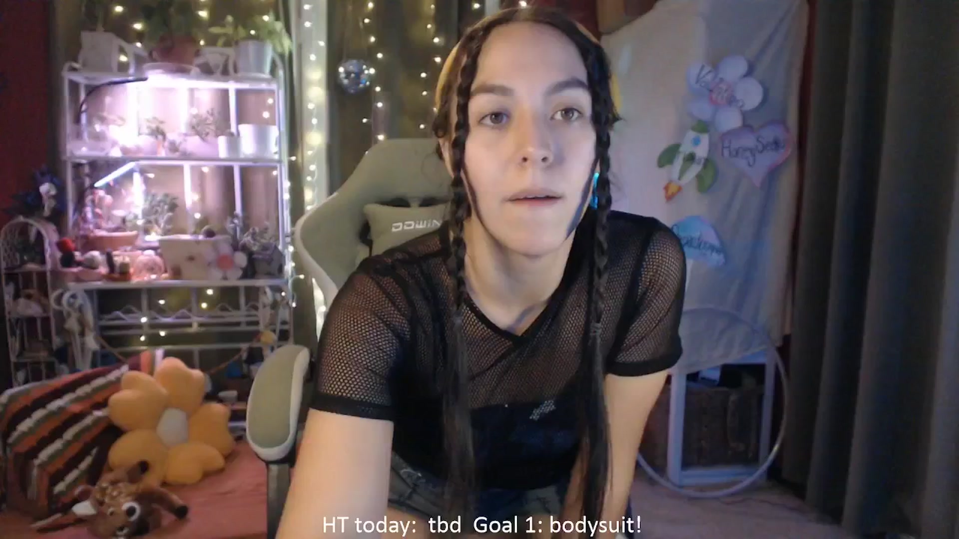 Gallery image thumbnail from FawneFaeisme's myfreecams stream on, 08/14/2025, 16:41 image 5 of 20
