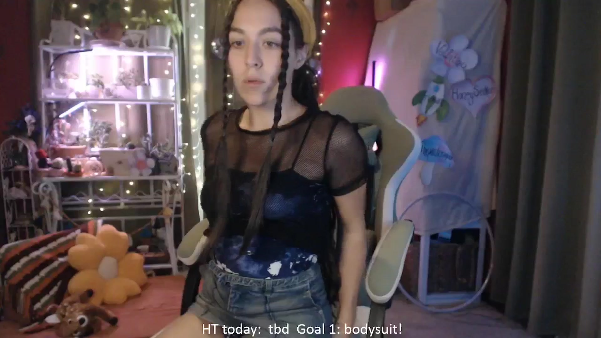 Gallery image thumbnail from FawneFaeisme's myfreecams stream on, 08/14/2025, 16:41 image 12 of 20