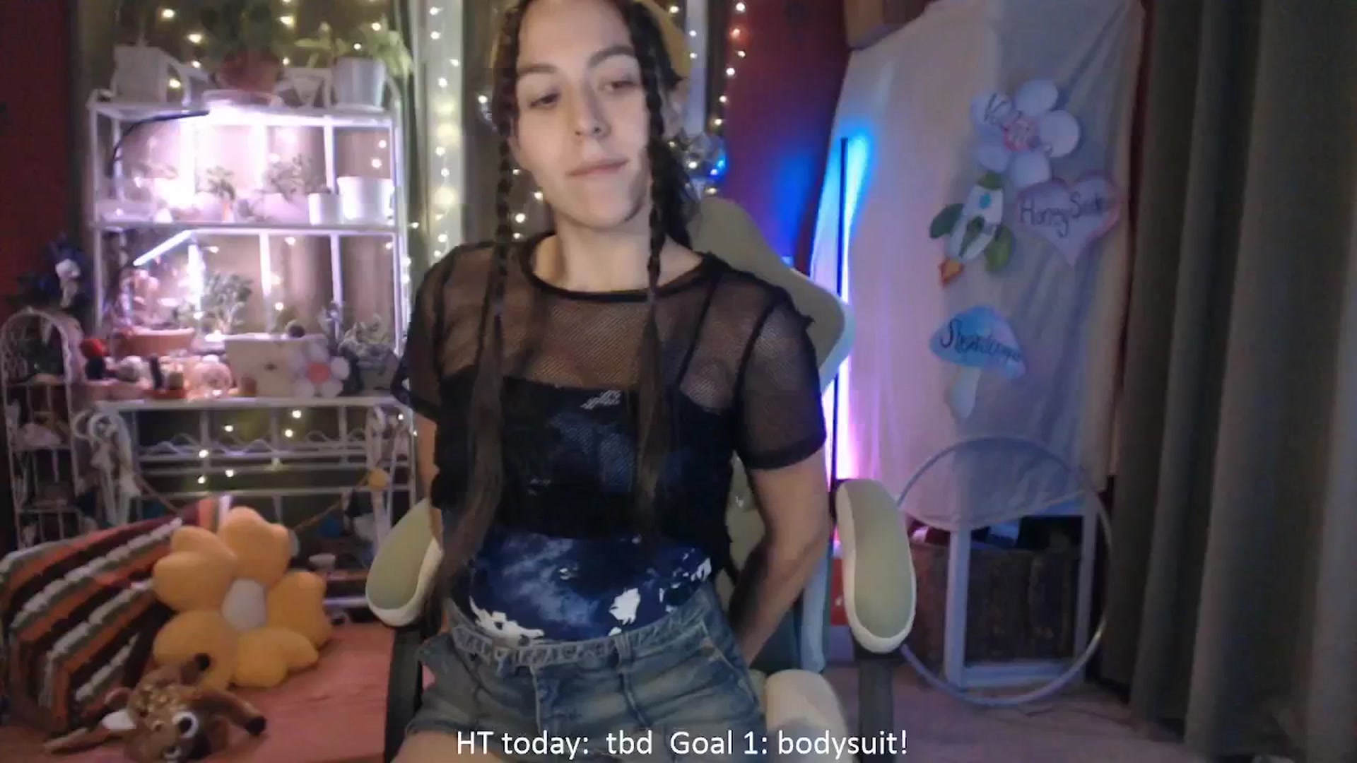 Gallery image thumbnail from FawneFaeisme's myfreecams stream on, 08/14/2025, 16:41 image 4 of 20
