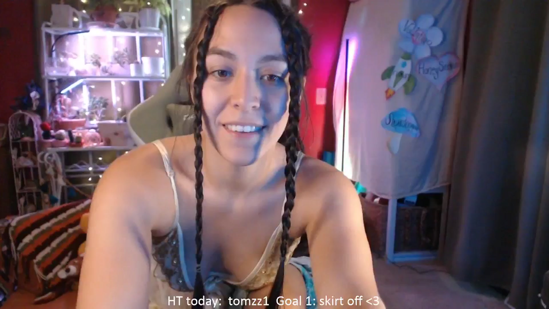 Gallery image thumbnail from FawneFaeisme's myfreecams stream on, 08/15/2025, 17:38 image 10 of 20
