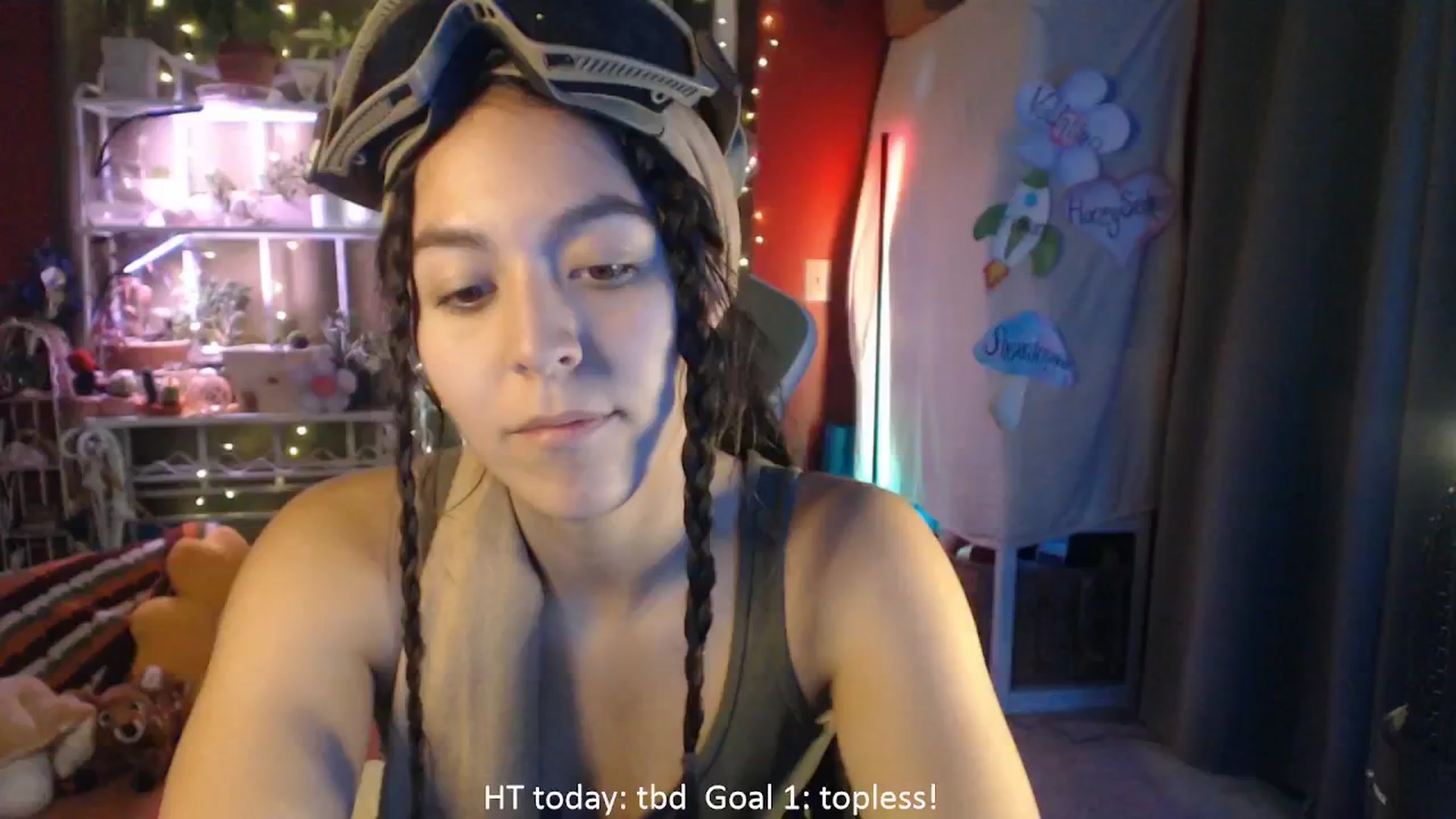 Gallery image thumbnail from FawneFaeisme's myfreecams stream on, 08/18/2025, 17:43 image 14 of 20