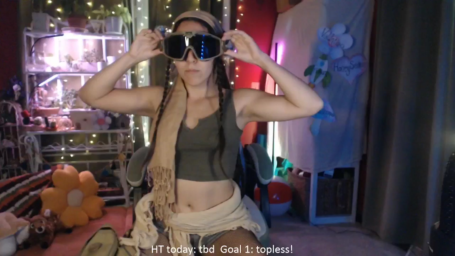 Gallery image thumbnail from FawneFaeisme's myfreecams stream on, 08/18/2025, 17:43 image 9 of 20