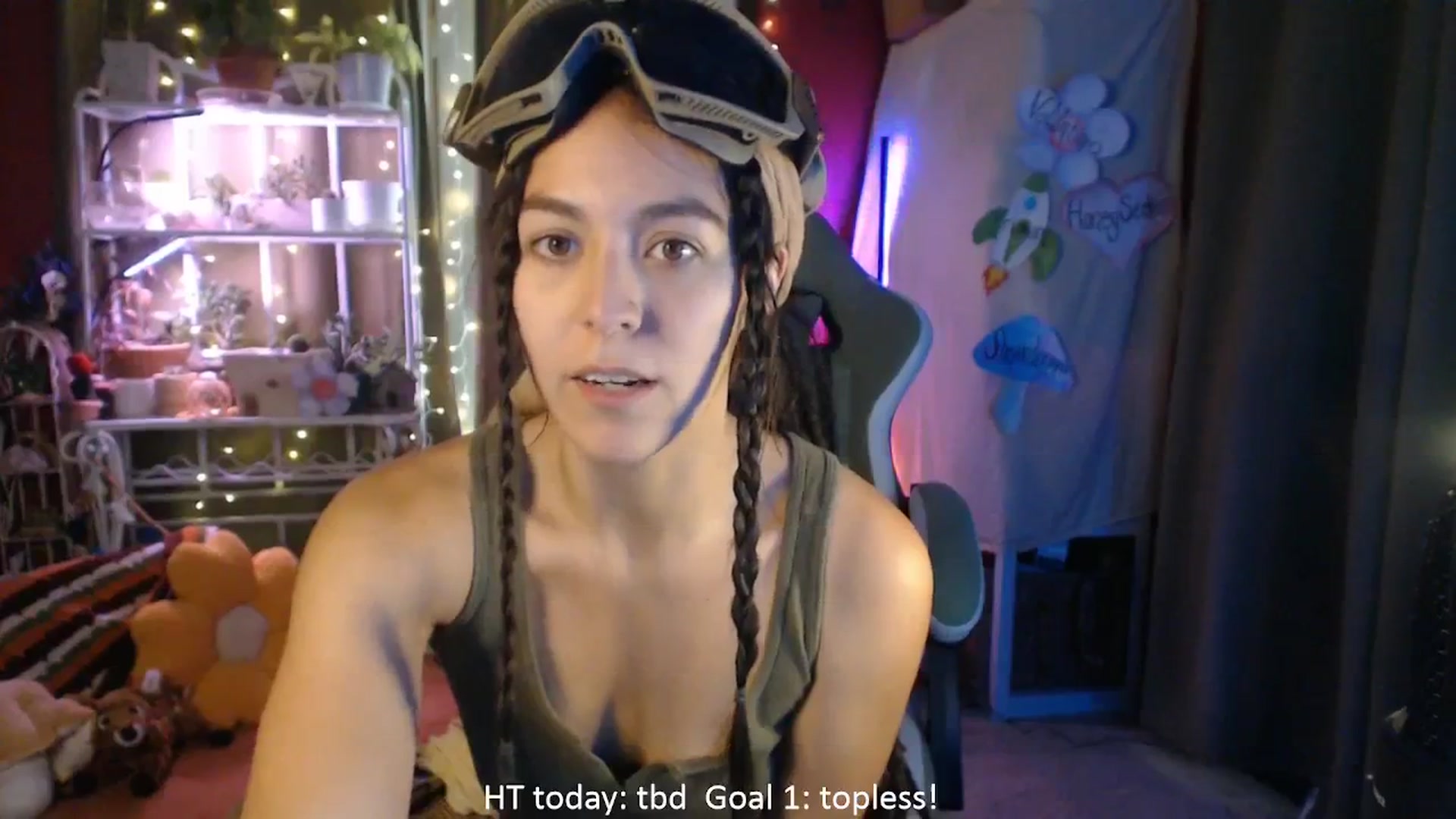 Gallery image thumbnail from FawneFaeisme's myfreecams stream on, 08/18/2025, 19:53 image 6 of 20