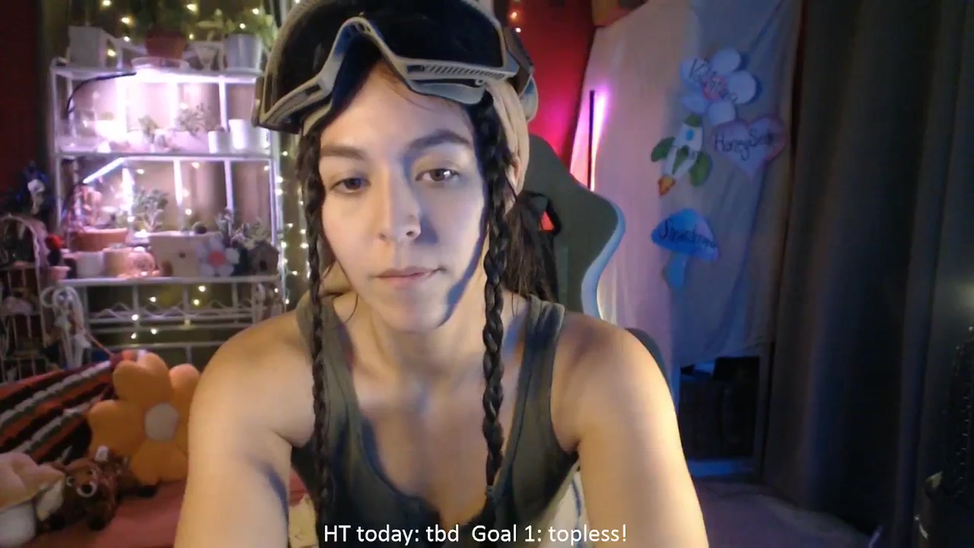 Gallery image thumbnail from FawneFaeisme's myfreecams stream on, 08/18/2025, 19:53 image 7 of 20