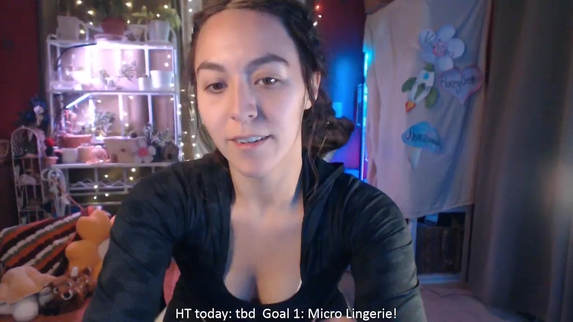 Gallery image thumbnail from FawneFaeisme's myfreecams stream on, 08/19/2025, 16:01 image 6 of 20